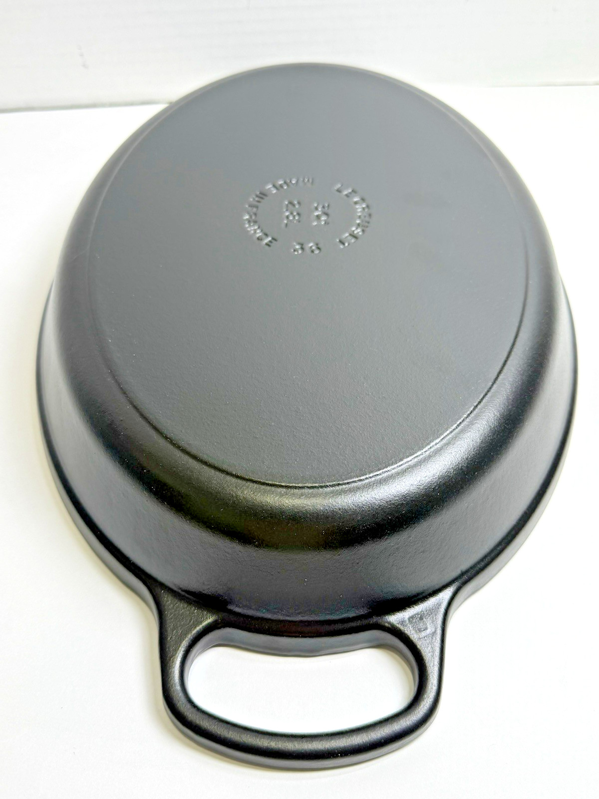 LE CREUSET 3 QT 2.8L Signature Noir Matte Black Oval Cast Iron Baker Enameled