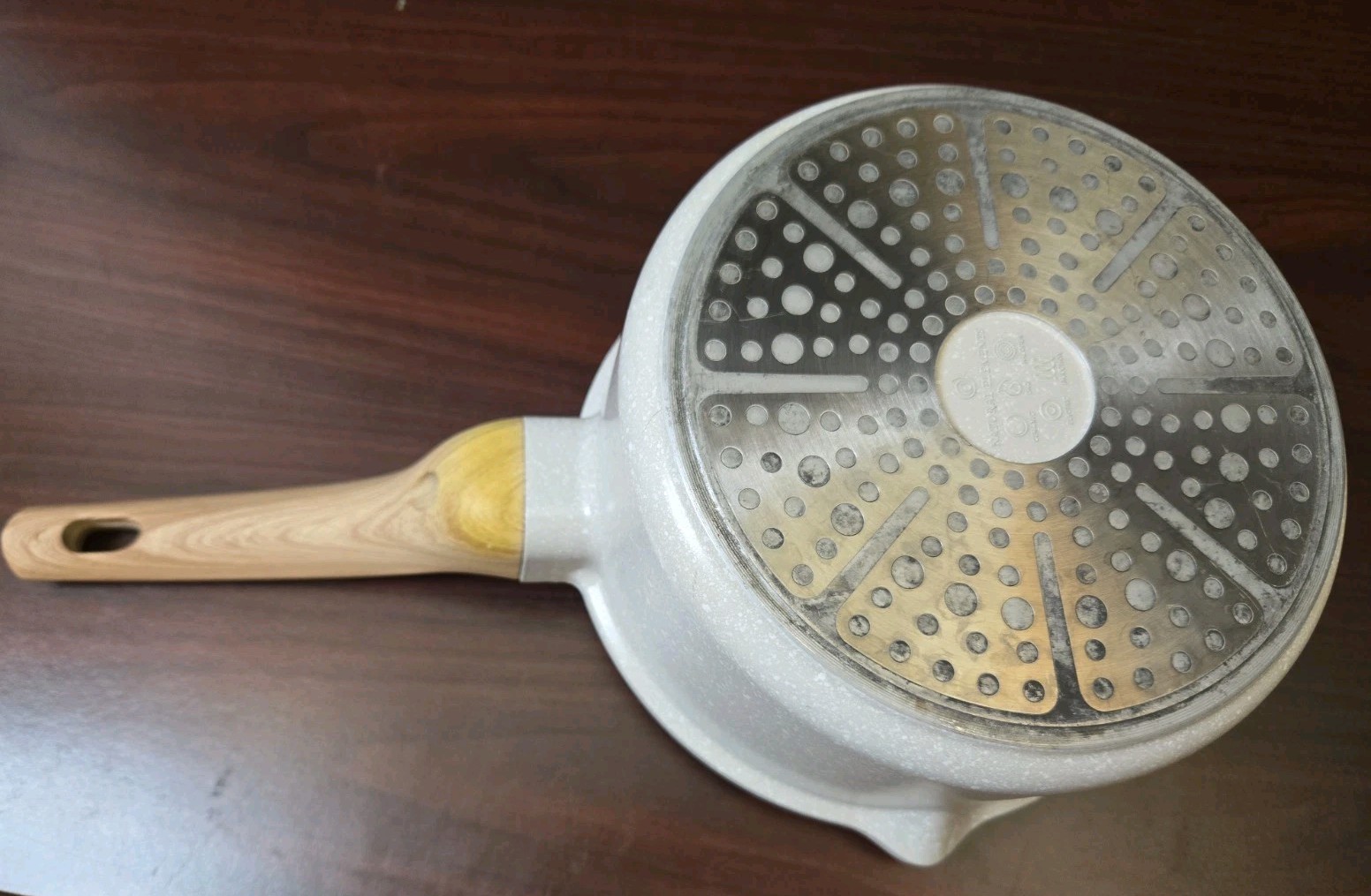 Natural Elements 7″ Saucepan with Glass Lid 1.8 qt Cookware Pan Ivory Preowned