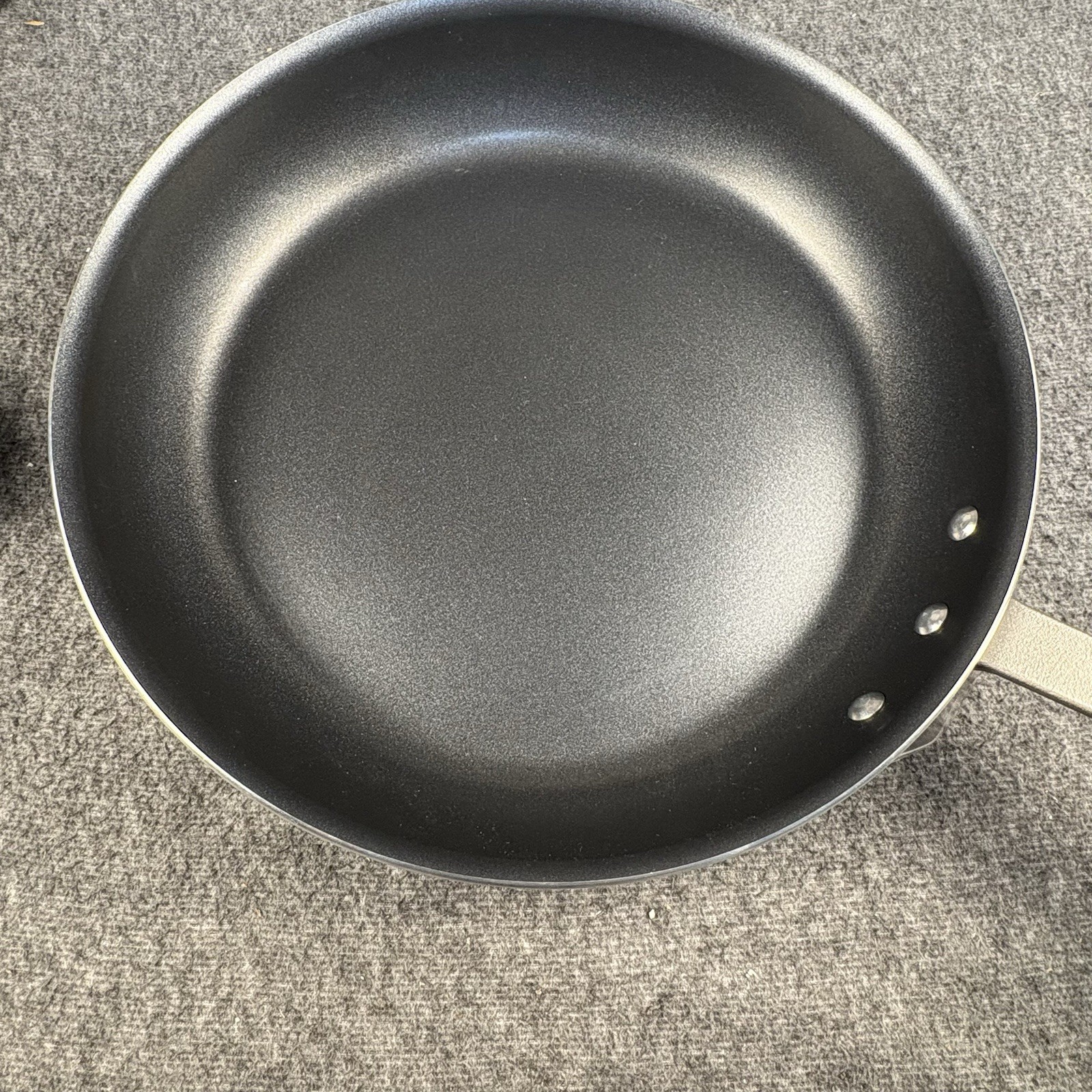 Member’s Mark 0114/04 14” Non Stick Fry Pan NSF Brazil NEW￼