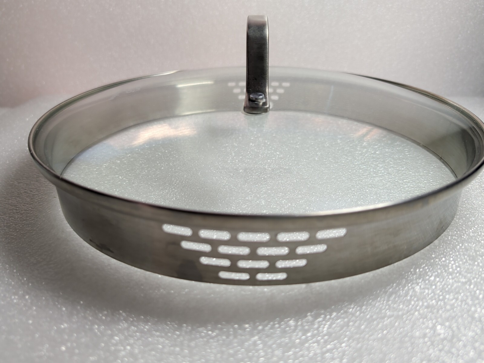 Calphalon Replacement Pour & Strain Pot Lid 10.5 Outer Measurement 9 3/4 Inner
