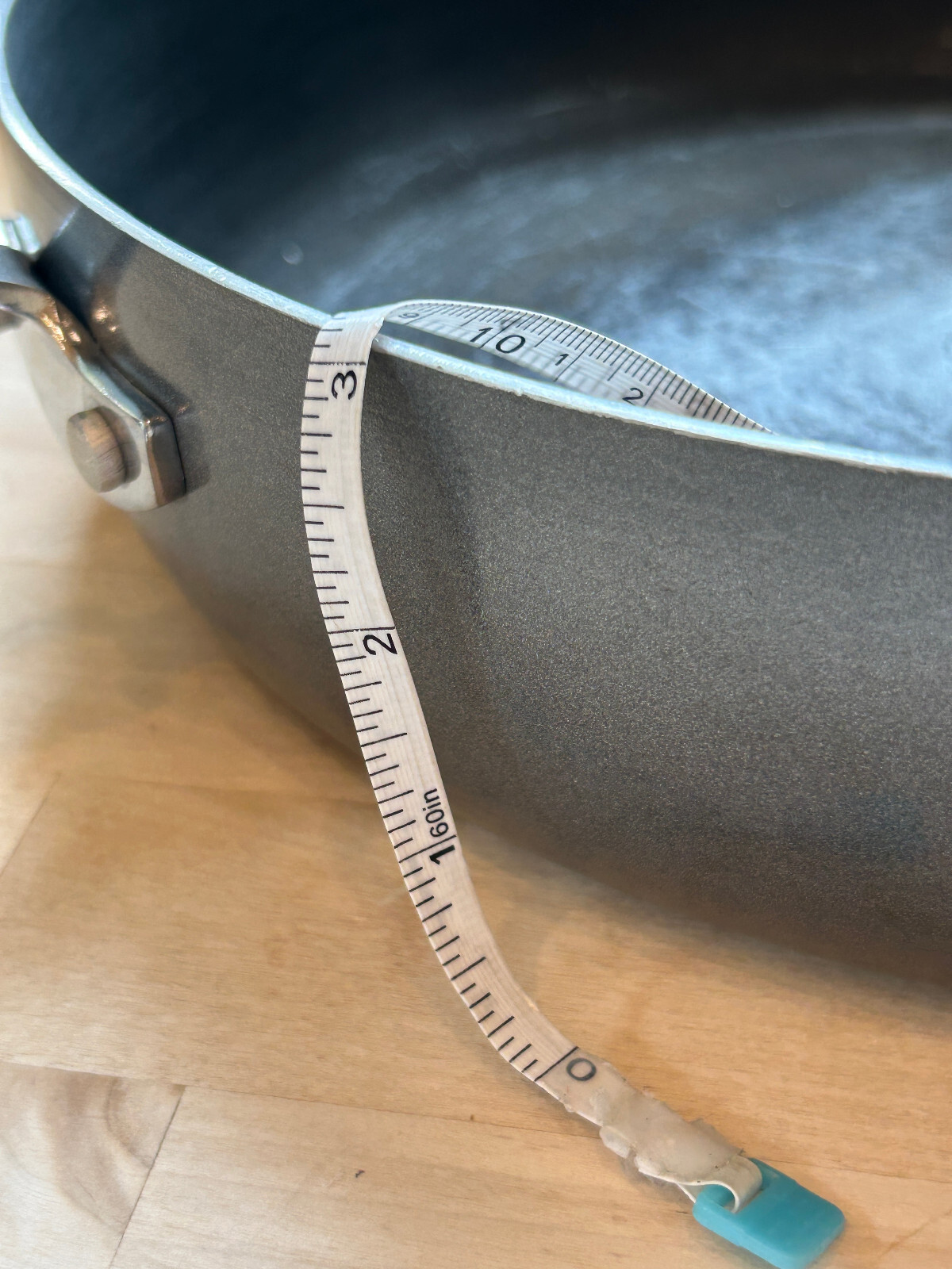 Frying Pan With Glass Lid – 12″ x 3″ – Oven and Dishwasher safe