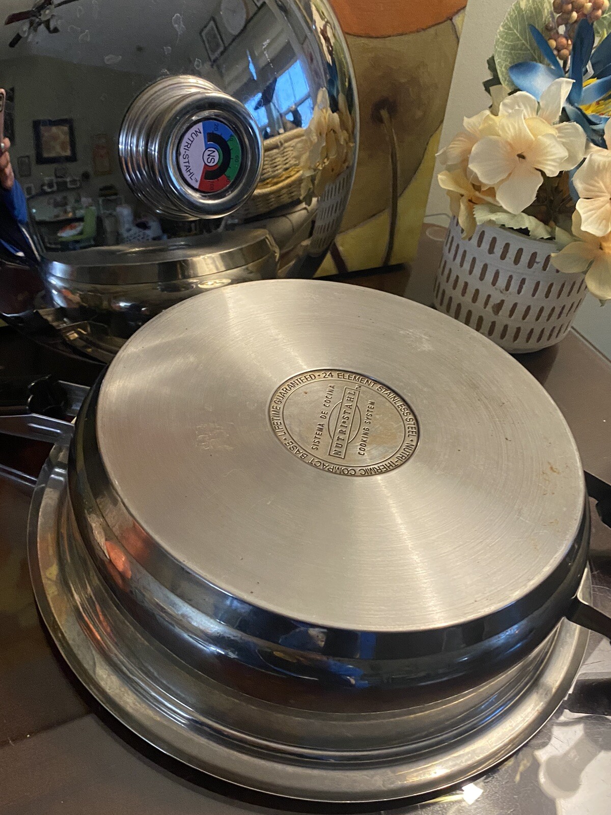 NUTRI-STAHL 24 ELEMENT, 10″ Nutri Thermic Base SAUCEPAN/ SKILLET WITH LID