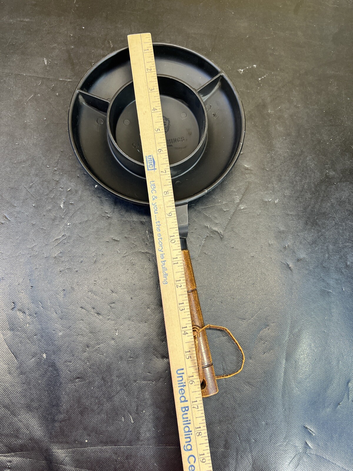 Vintage NORDIC WARE CREPES N’ THINGS Cast Aluminium Pan w/Wooden Handle USA Made