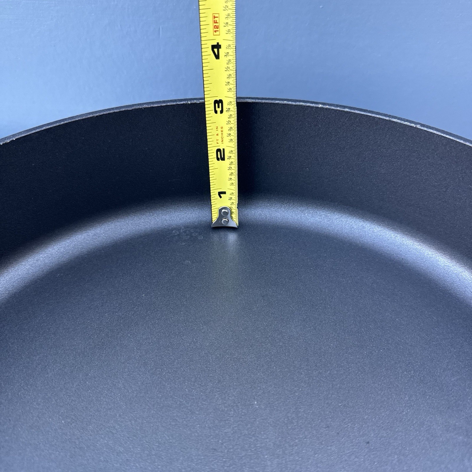 KitchenAid Hard Base Saute Pan 12” Balanced Heat Distribution T Q03 READ*