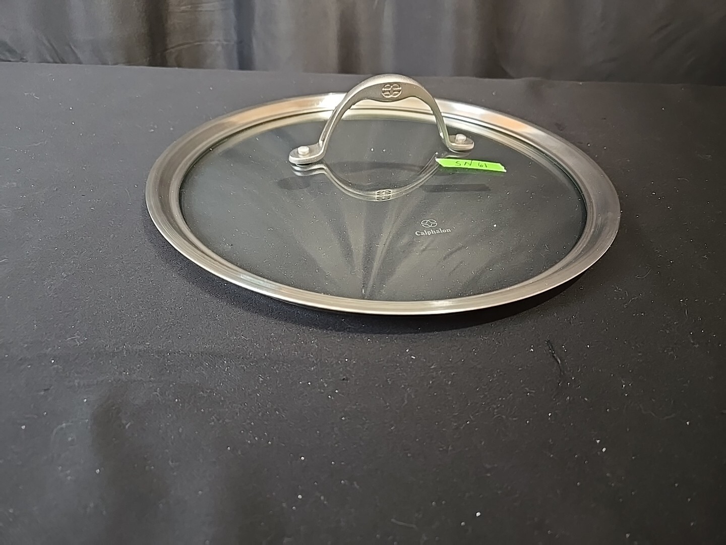 11 5/8″ Calphalon lid (Outer Rim). Pan Top Tempered Glass Stainless handle #61