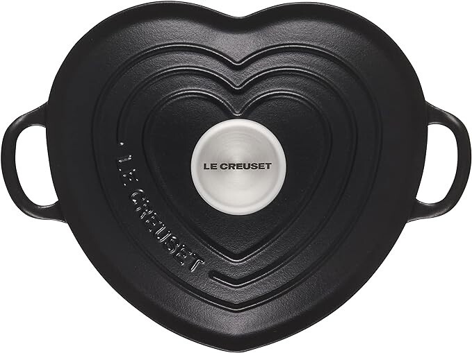 Le Creuset Cocotte D’Amour 20cm 1.9L Matte Black Heart Shape Cast Iron NEW