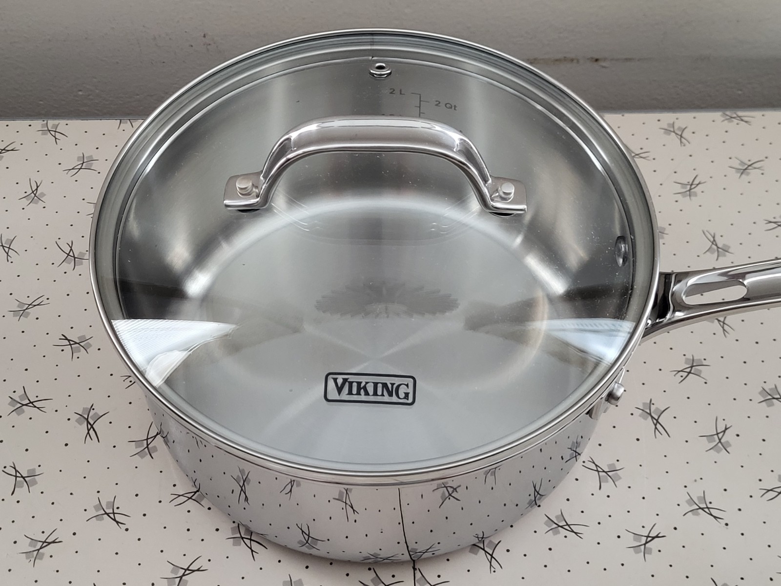 Viking 3-Ply Bonded Stainless Steel Sauce Pan Pot 3QT/2.8L With Vented Lid