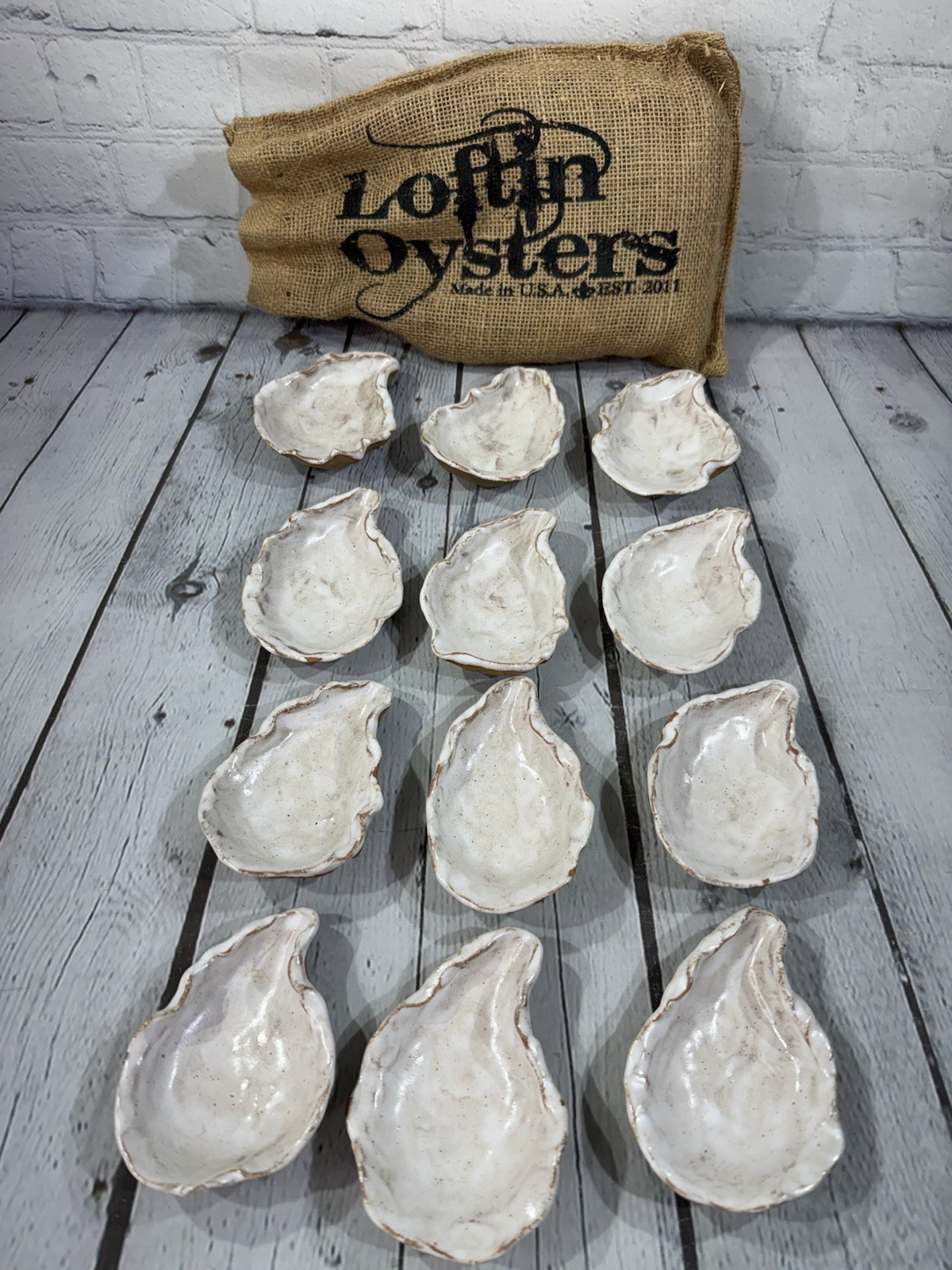 Loftin Oysters Oyster Shell Stoneware Set of 12 in Burlap Bag USA 2011 VGC!