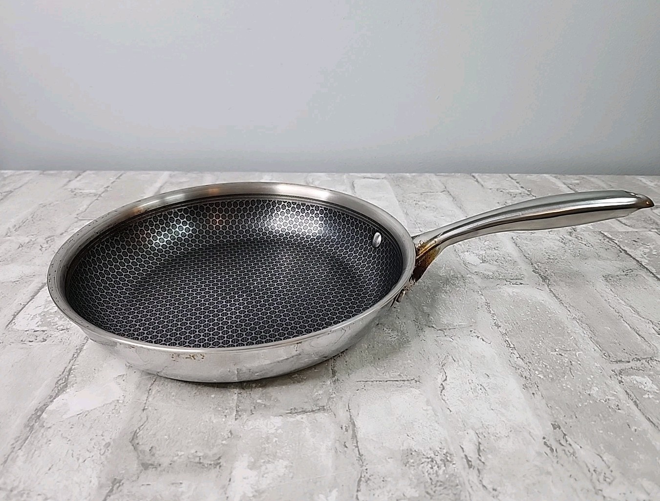 Oster Modessa 9.5″ Nonstick Stainless Steel Frying Pan Silver