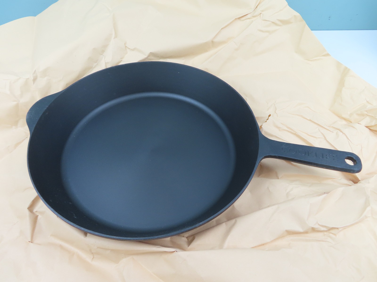 COOKLIFE 12 Inch Lightweight Pre-Seasoned Cast Iron Skillets – Smooth Polished
