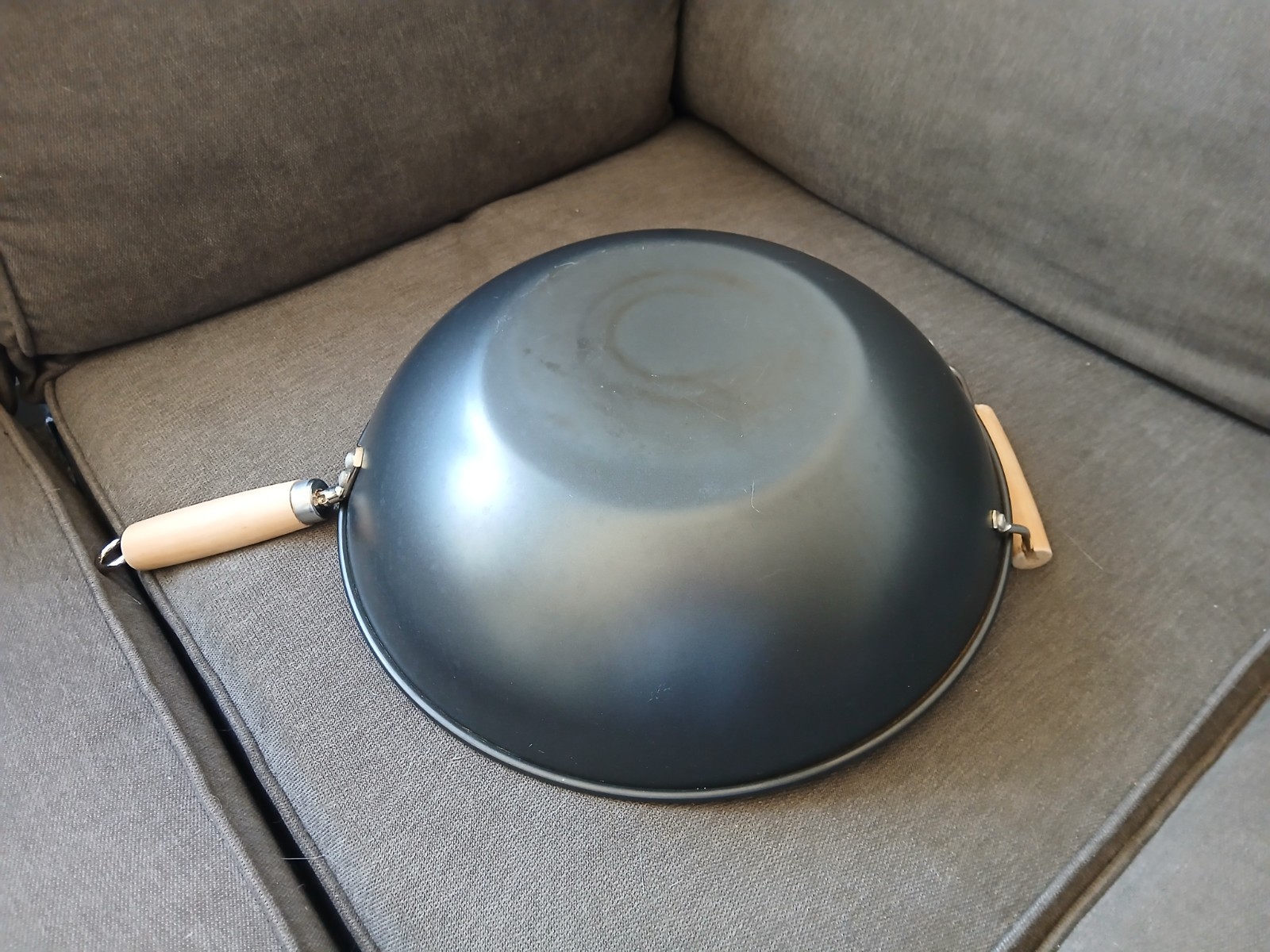 Mainstays 13.75″ Non-Stick Wok