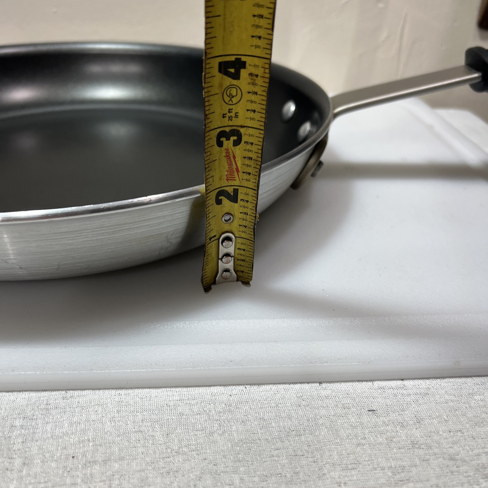 Member’s Mark 12″ Nonstick Restaurant Fry Pan