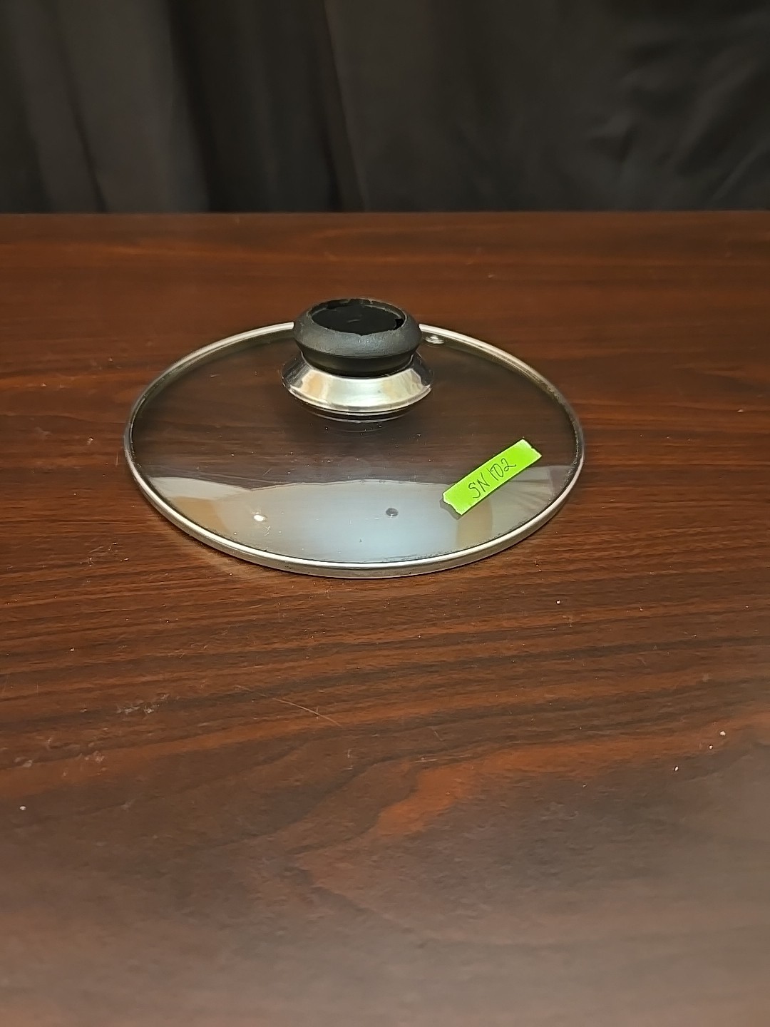 7 1/4″ Lid, Pan/Skillet Vented Top Glass & Stainles, Black Defective Knob SN 102
