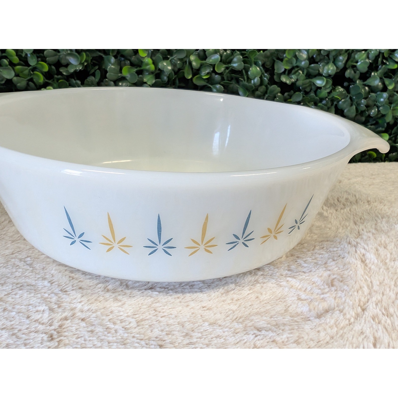 Vtg Fire-King Golden Starburst 1 Qt Casserole Dish Anchor Hocking USA P-1-B