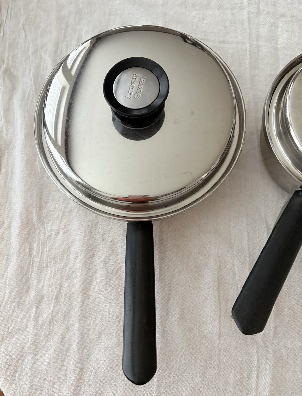 Amway Queen Multi-Ply 18/8 Stainless Cookware Set USA 8″ & 6.75″ Pots W Lids