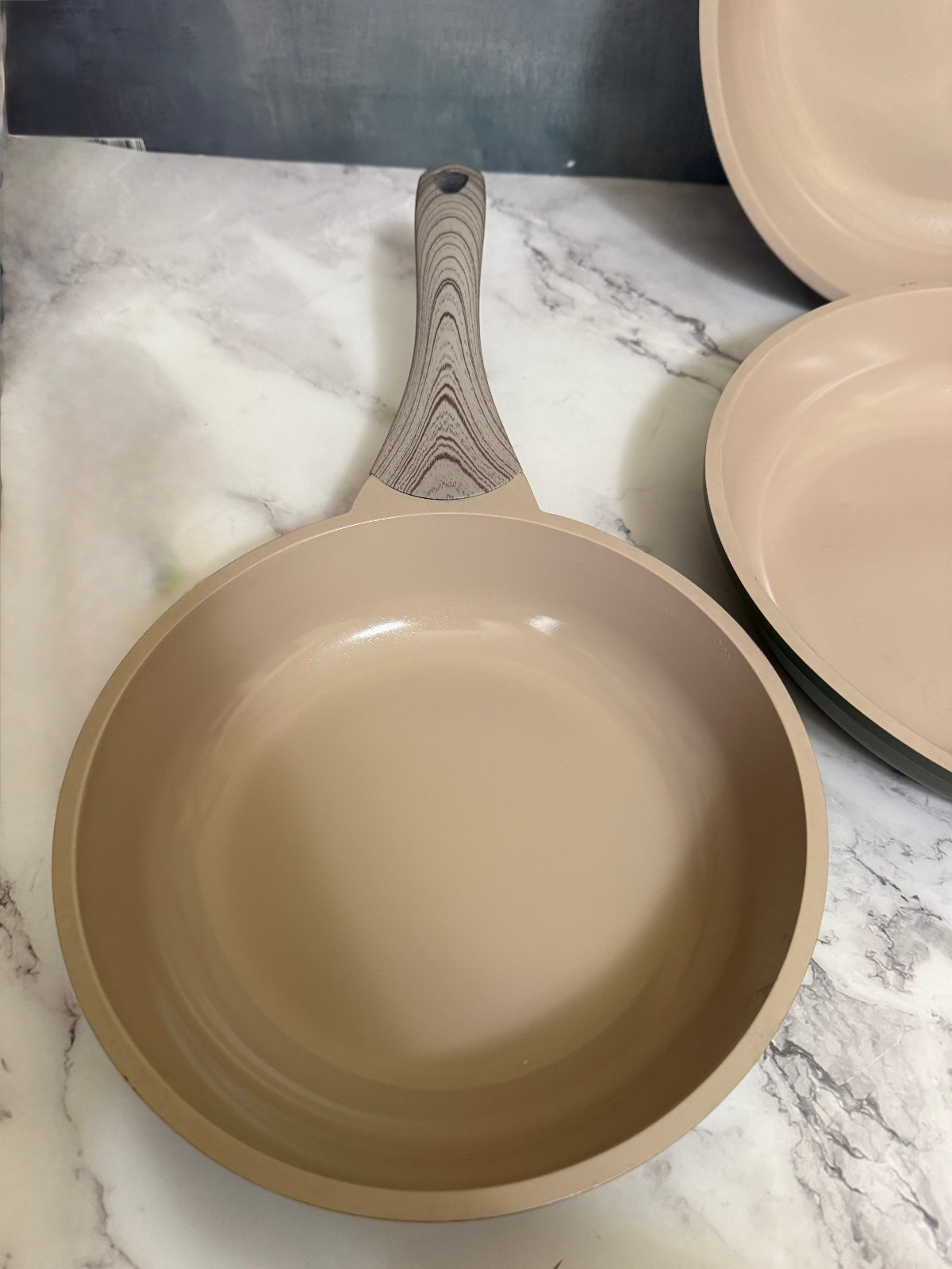 3 AUTHENTIC KITCHEN Frying Pans 8, 10, 11”. Non-stick Ceramic Coating READ