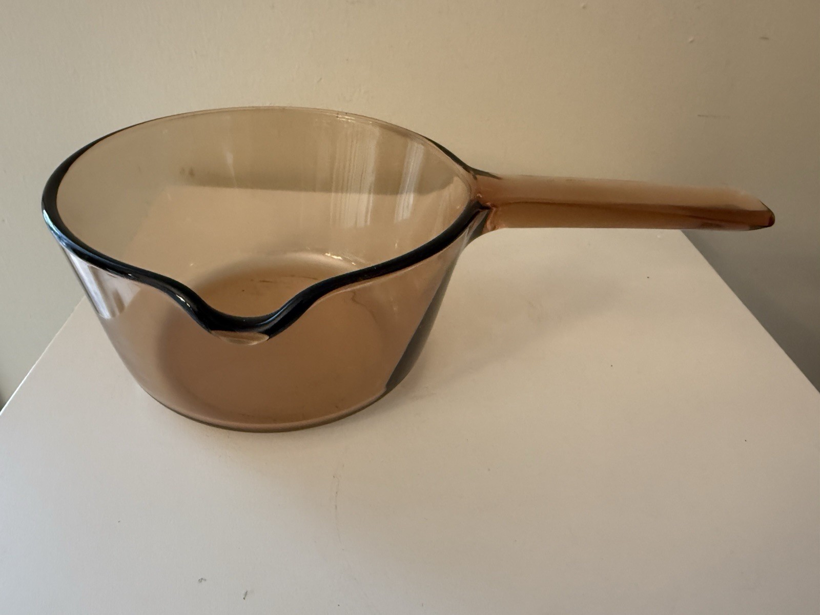 Visions Corning Ware Amber Glass 1 Liter Saucepan Pot with Spout Made In USA