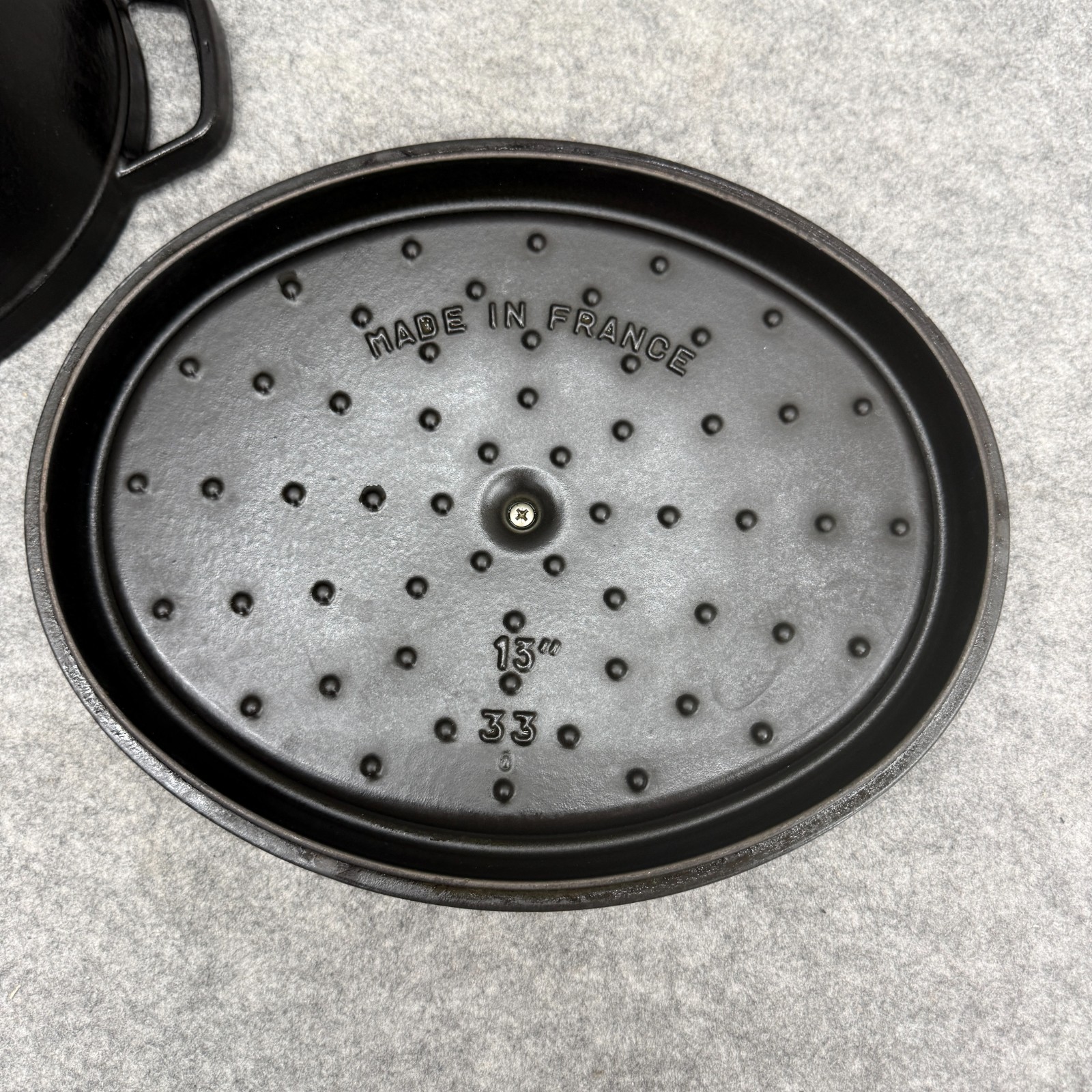 Staub Matte Black Enameled Cast Iron 7 Qt Oval Dutch Oven La Cocotte #33 France
