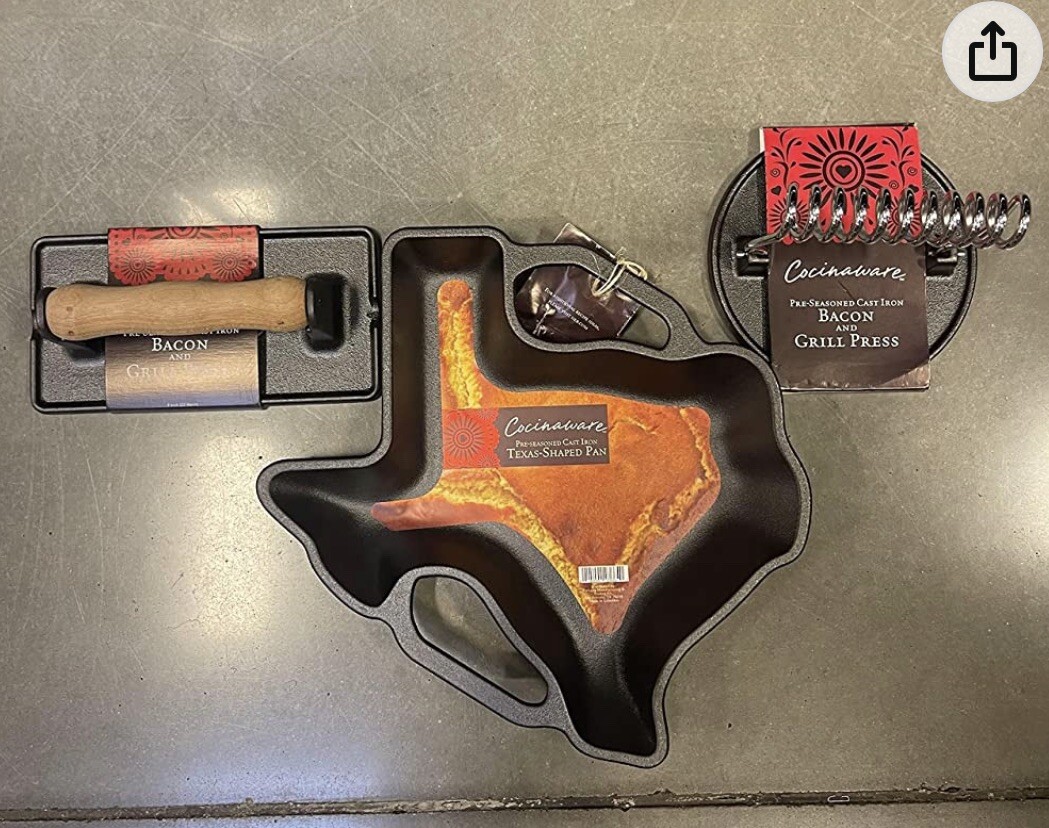 Cocinaware Skillet bundle. 1 of each. Texas skillet,bacon press