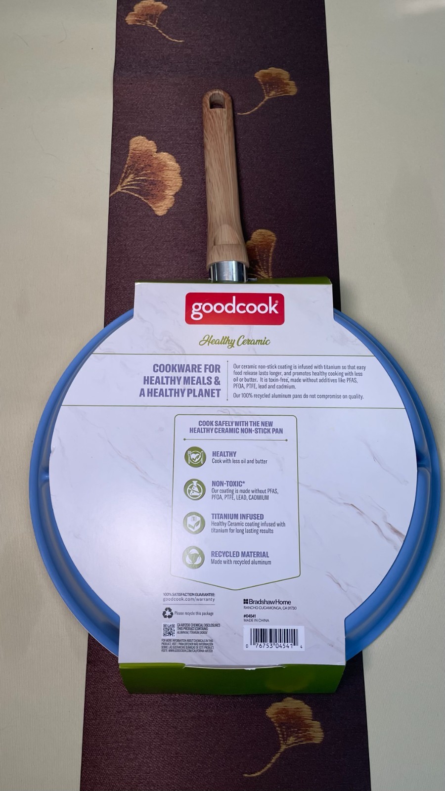GoodCook 12″ Ceramic Titanium Skillet, Nonstick Divided Pan for Cooking, Blue