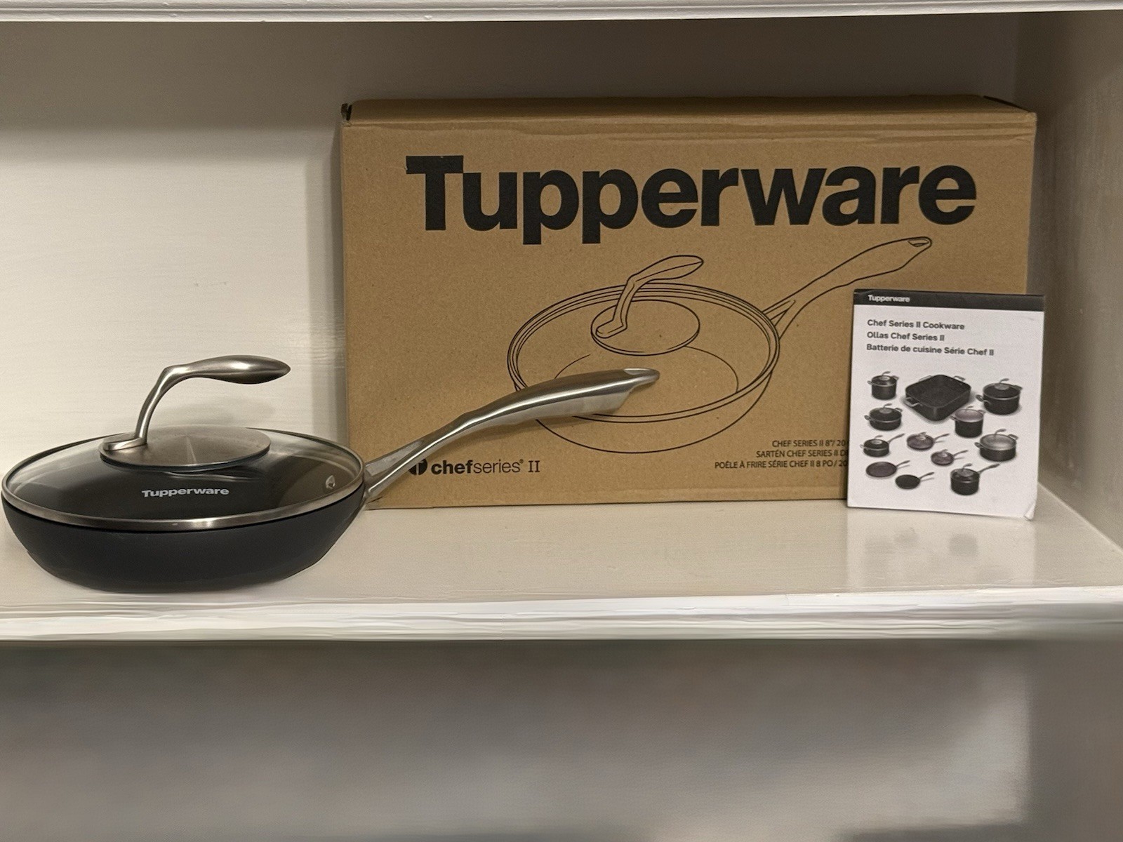 NEW Tupperware Chef Series II Frypan with Glass Cover | 8 in / 20 cm