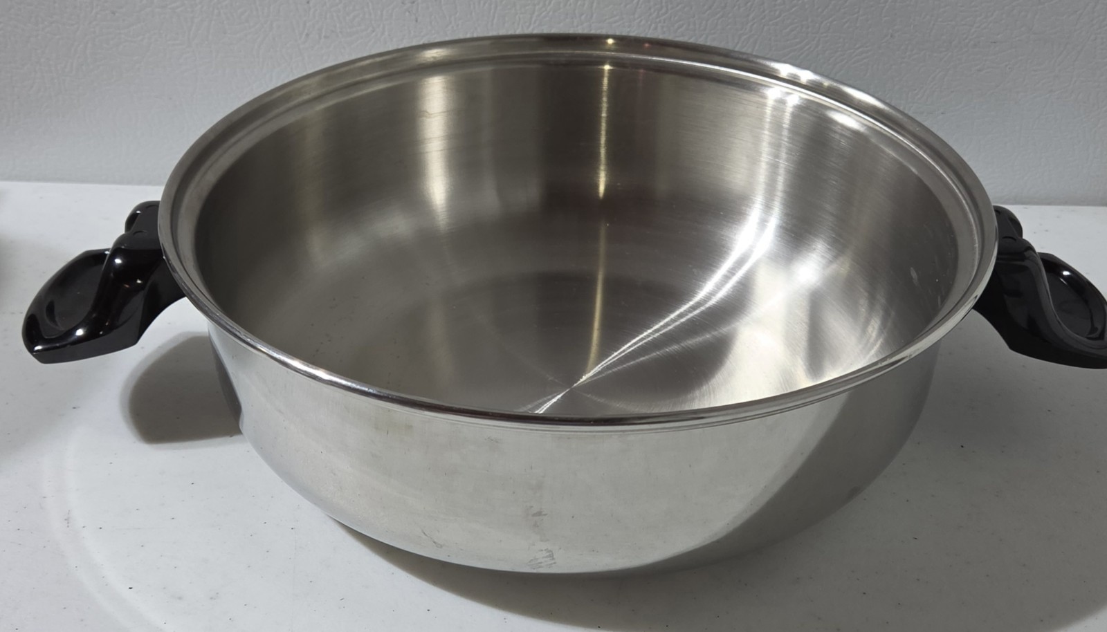 Vintage Permanent Multi-Core Stainless Steel 6 qt Stock Pot wt Egg Poacher (448)