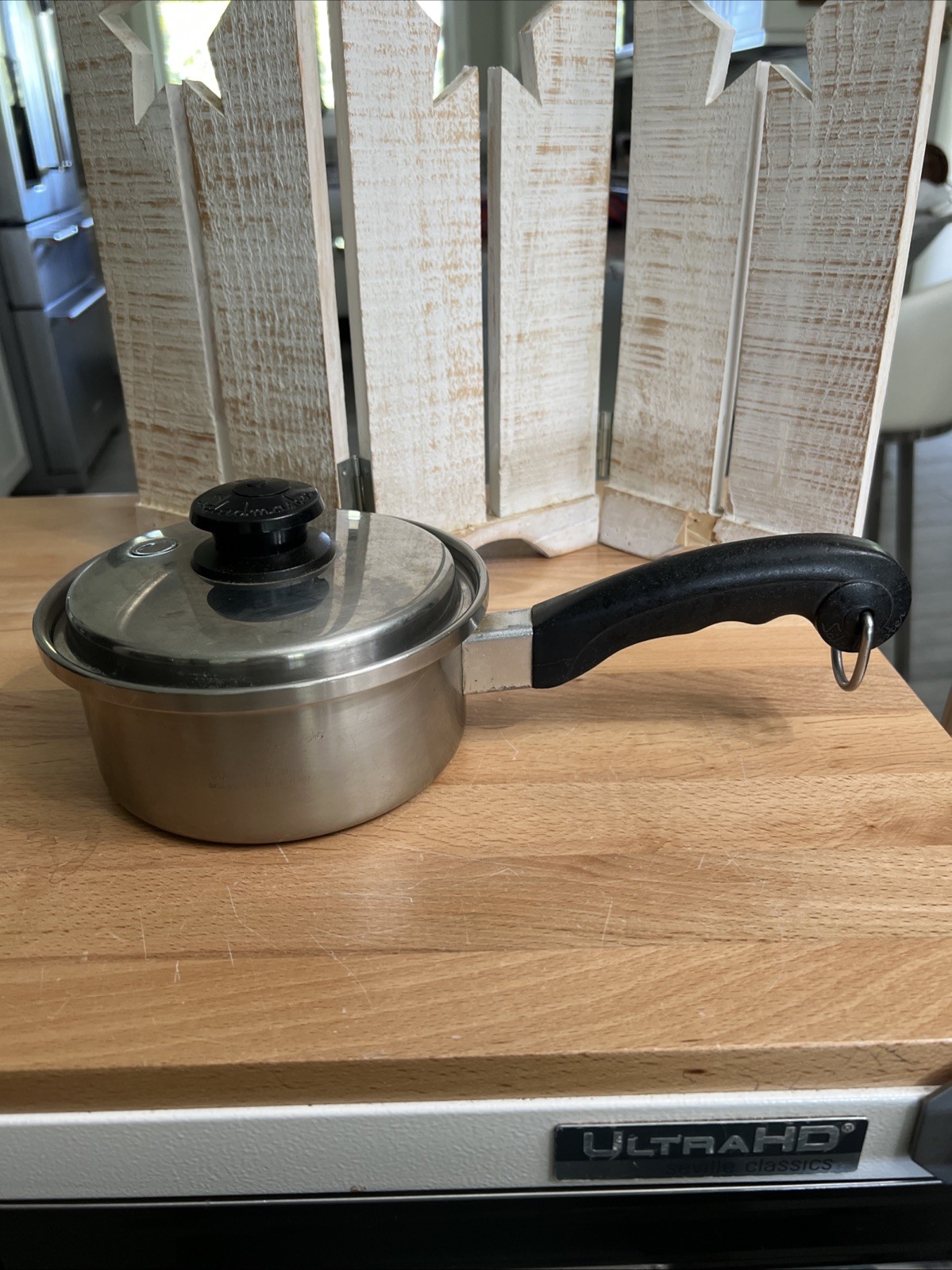 (#390) Saladmaster 6 3/4″x 3″ Pot Pan T304S w/ Vented Vapo Lid 1 Quart