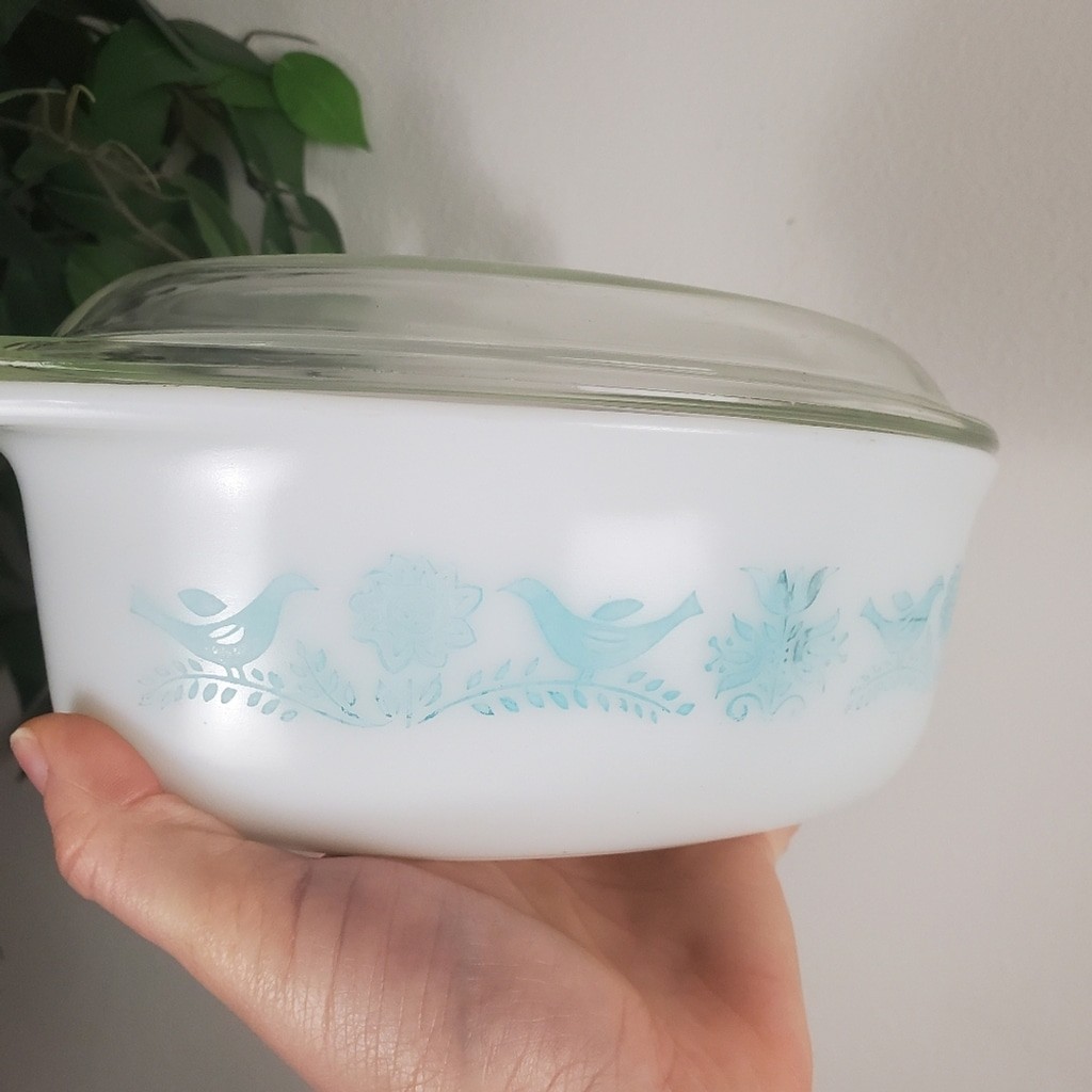 Pyrex Bluebird Oval Casserole 1.5qt Glass Lid – Turquoise & White 043