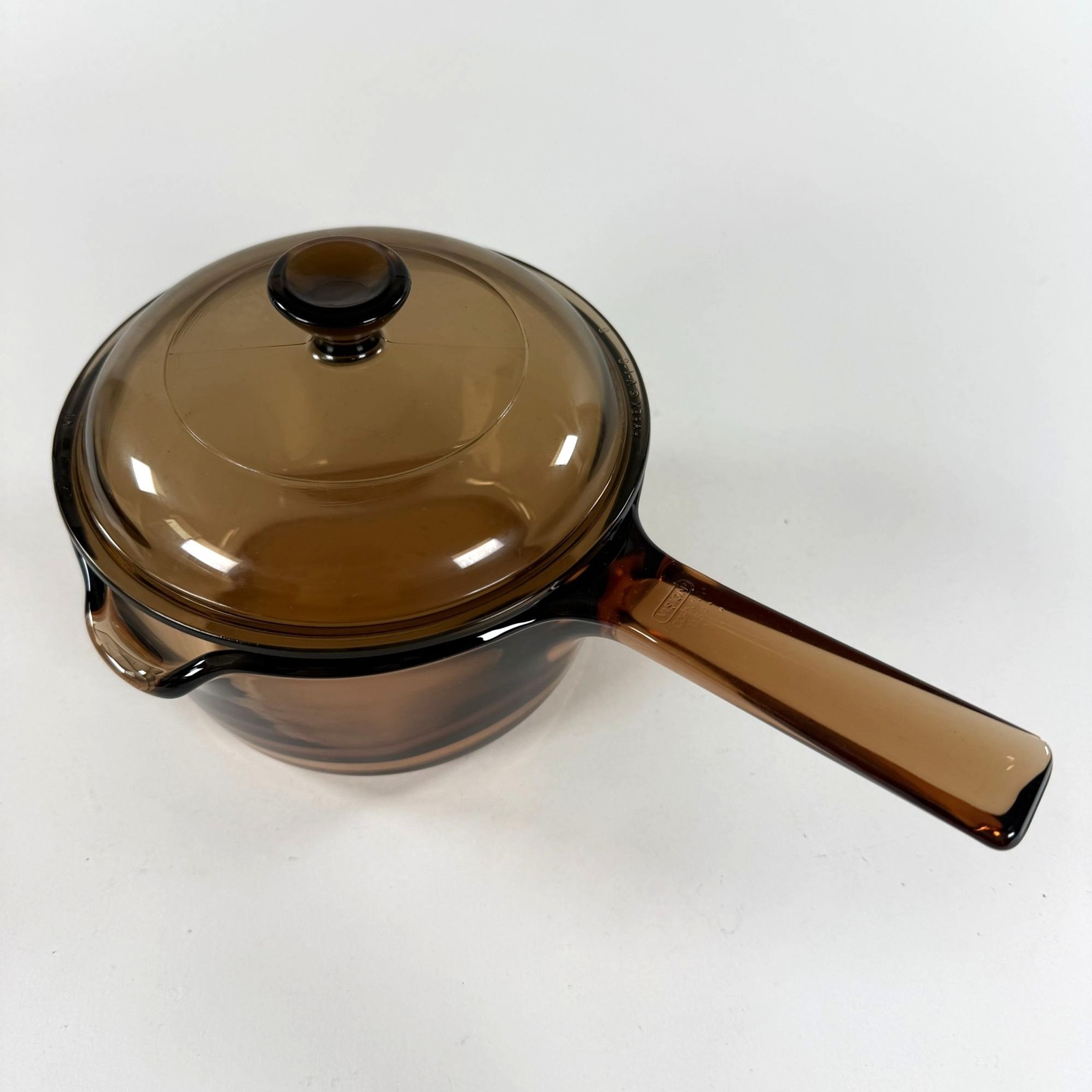 Vision Corning Ware USA 1L Sauce Pan Pot w/Pour Spout Pyrex Lid V1C Vintage