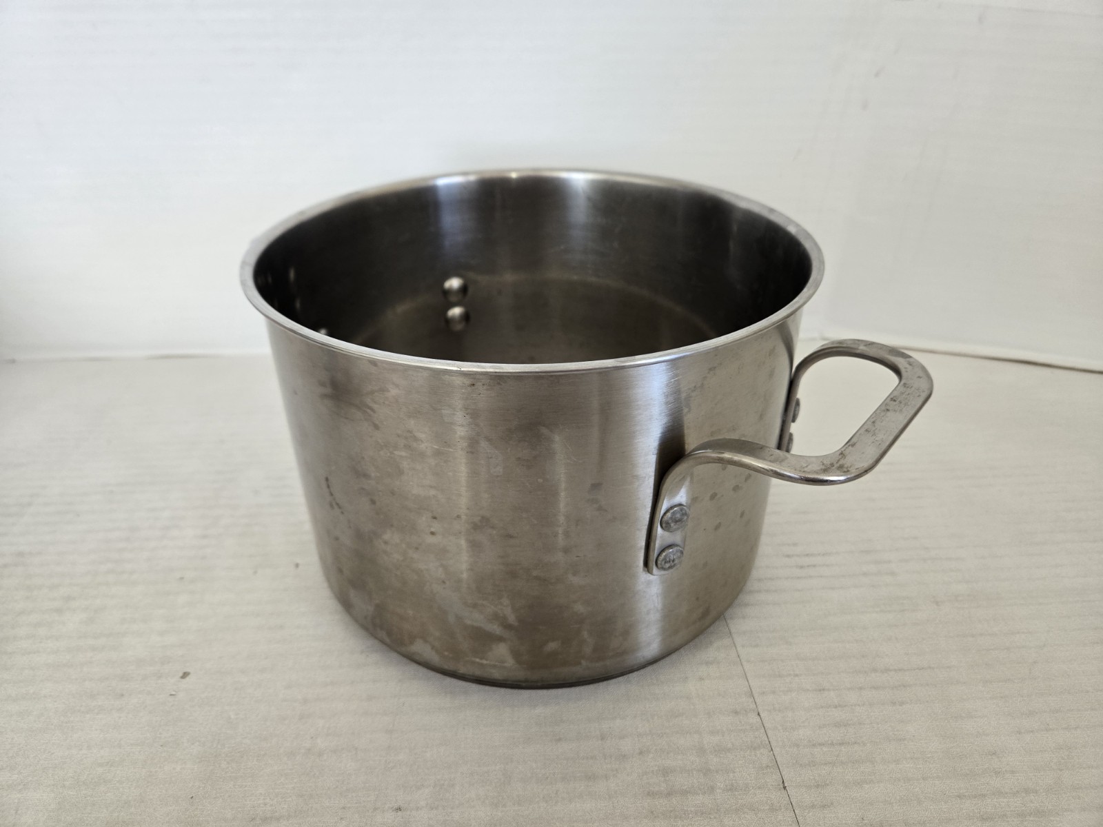 Simply Calphalon 6 Quart Stock Pot #806 *NO LID* FREE SHIPPING