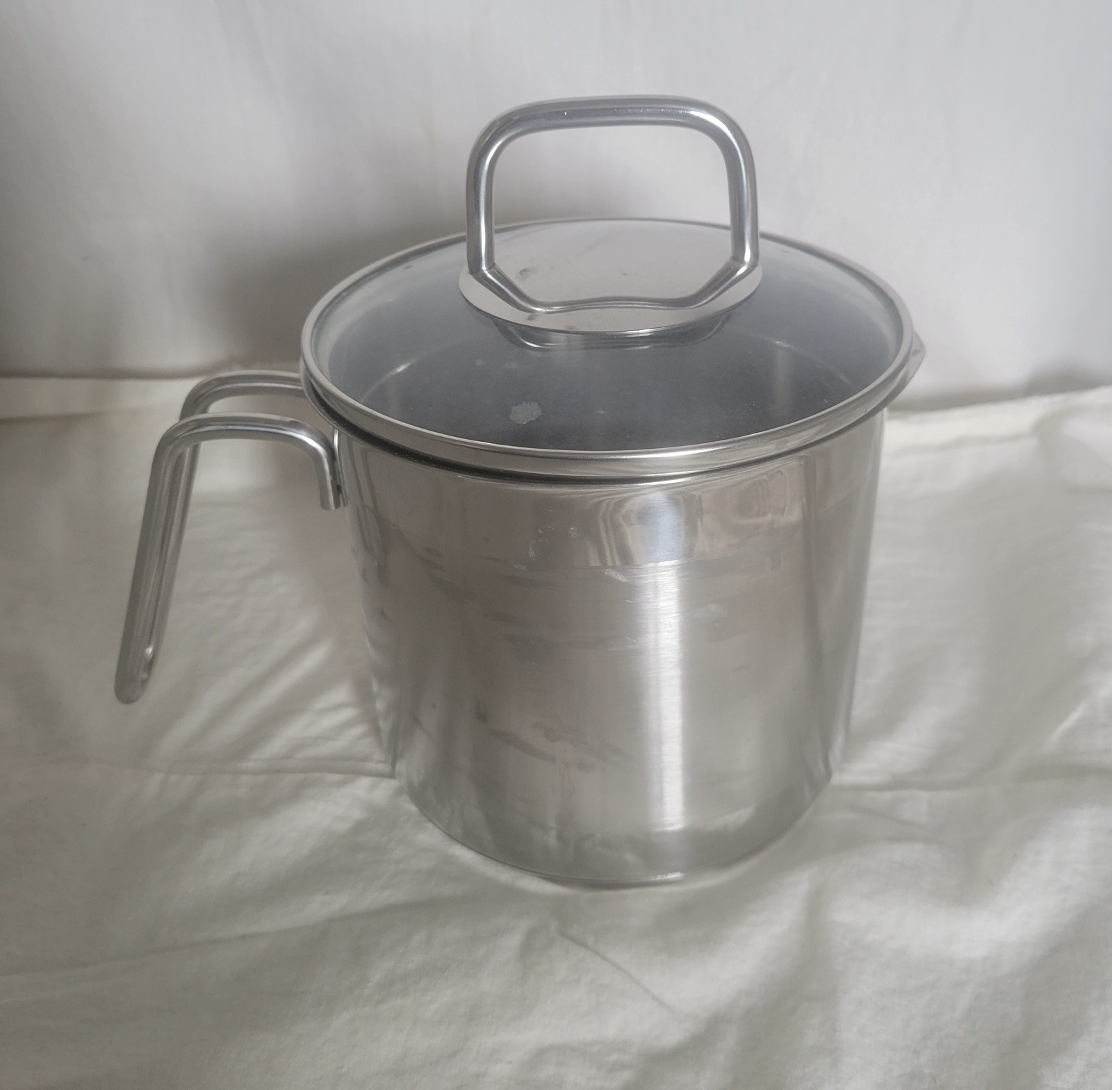 KRONA NORPRO 18/10 STAINLESS STEEL INOX ROSTEREI ( 8 CUP ) WITH LID