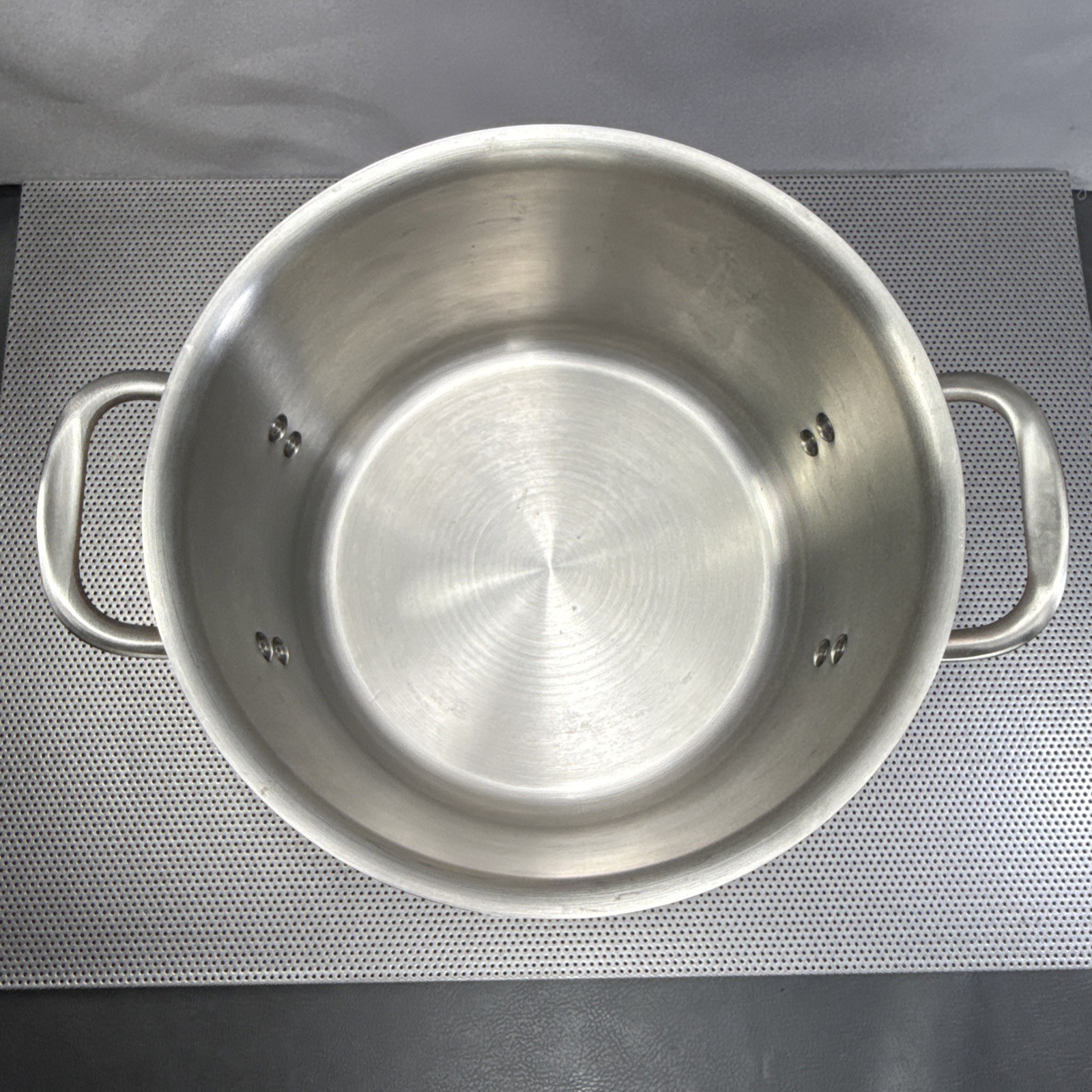 Calphalon Tri-Clad Copper Stainless Steel 6 Qt Stock Pot Dutch Oven~no Lid