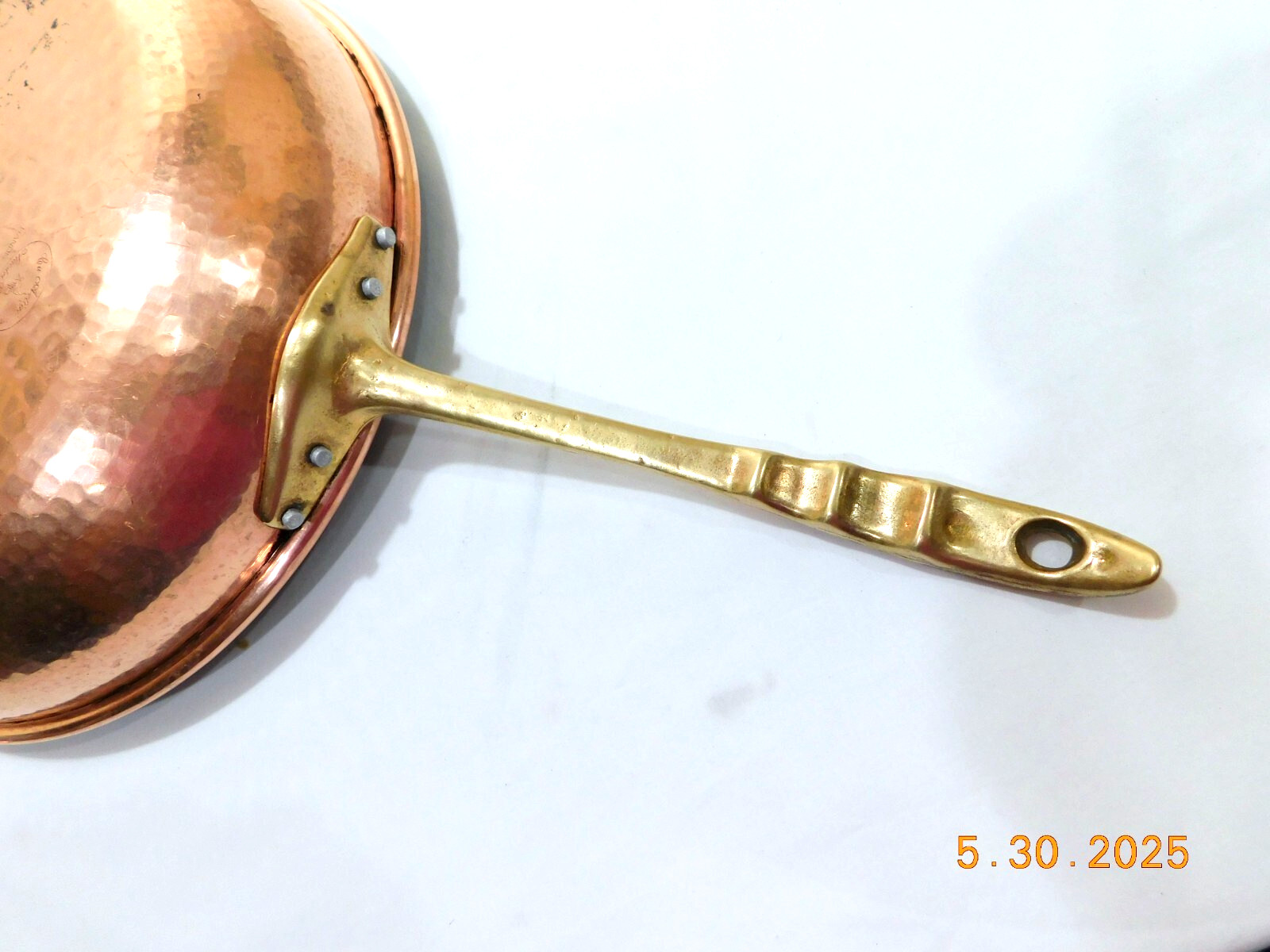 CU Artigiana Hammered Copper 13″ Saucier Pan Italy NEEDS RE-TINNED