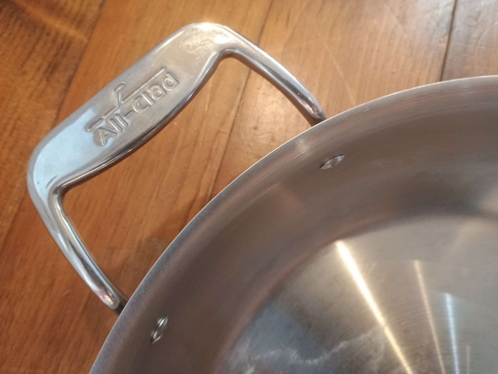 All-Clad 6 qt D5 Saute Pan with Lid Double Handle