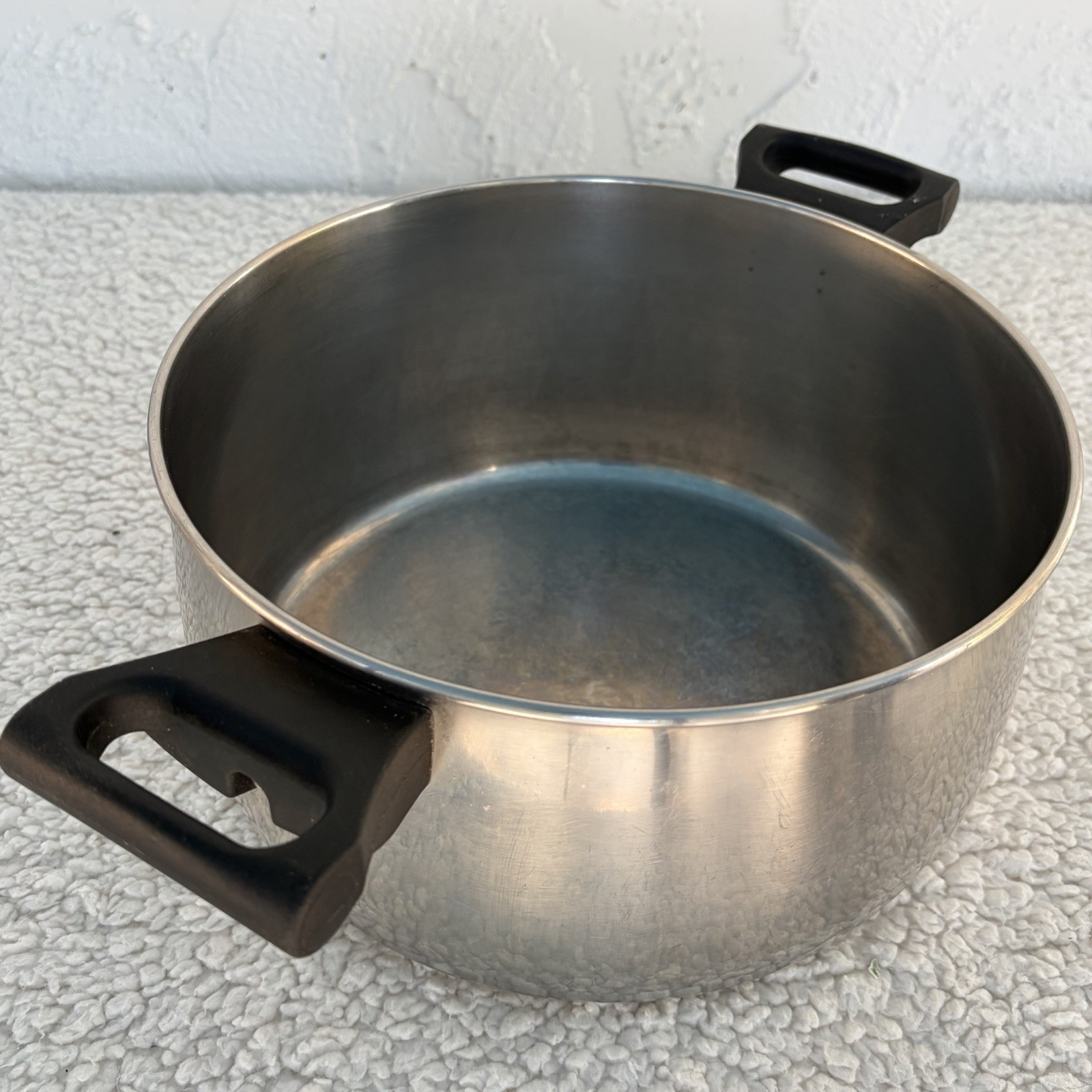 Farberware 18/10 Stainless Steel 6 Qt. Quart Stock Pot with lid