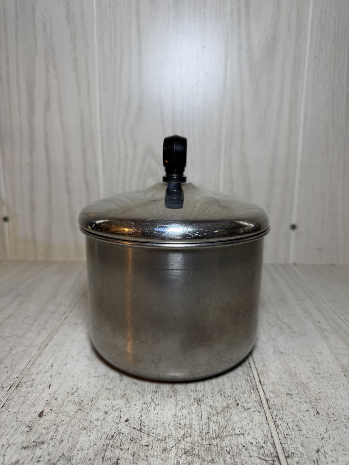 Vtg Farberware 1-1/2 Qt Pot Aluminum Clad Stainless W/Lid.