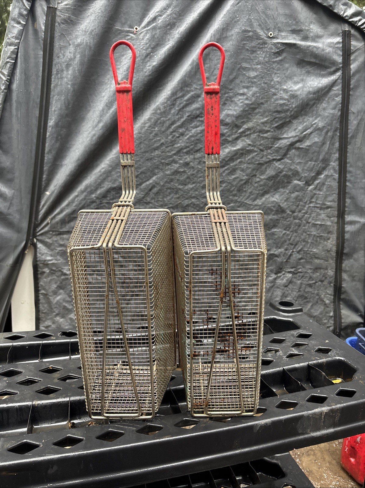 Lot Of Two TWIN WIRE FRYER BASKET DEEP FRYING, 17.5″L x 9″W x 6″H,