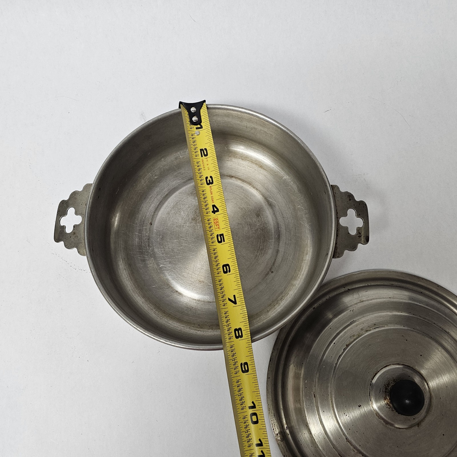Vintage Aluminum Casserole Pan Pot Dish w/ Lid & Handles – 8″ Diameter