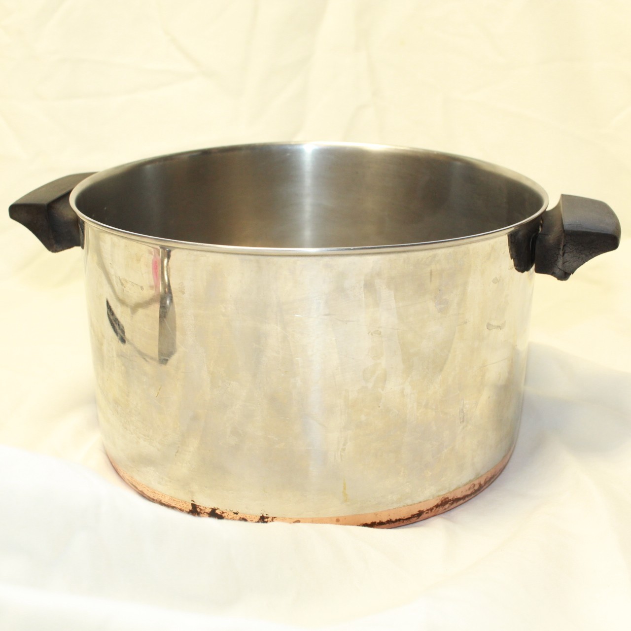 Revere Ware 1801 6 QT Copper Bottom Stock Pot W/ Ladle -Clinton, ILL 95l- NO LID