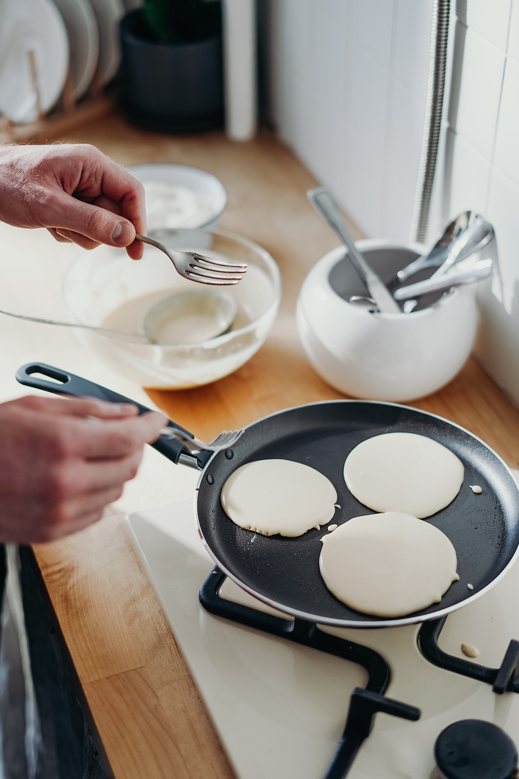 24CM Marble Coated Round Griddle N/s w/ long handle (Free Gift w/ Any Purchase)
