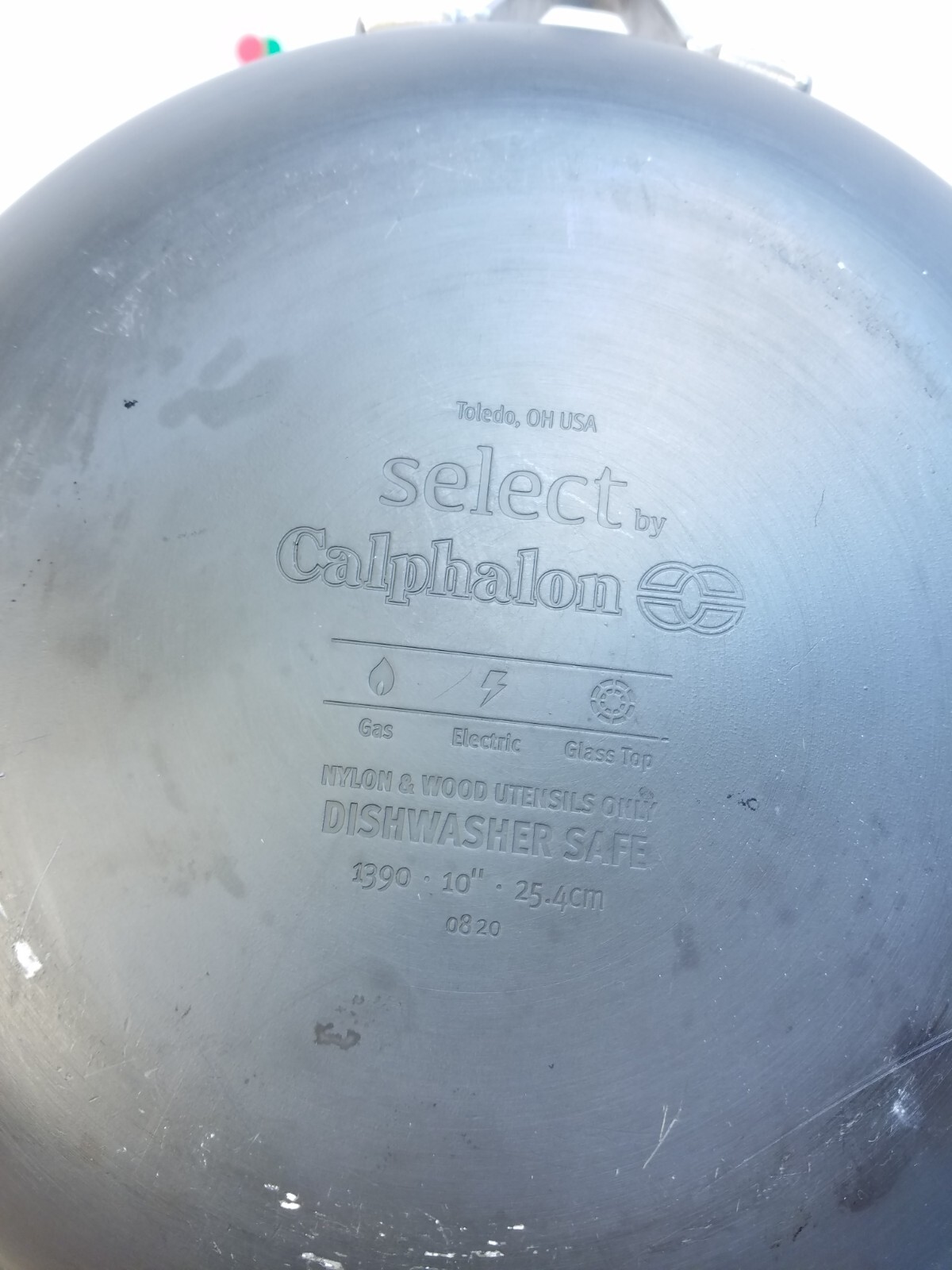 Select by Calphalon,10″ No 1390,Gas & Electric, Dishwasher Safe