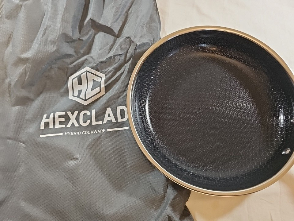 HexClad Hybrid 10 inch Frying Pan with Lid – See description
