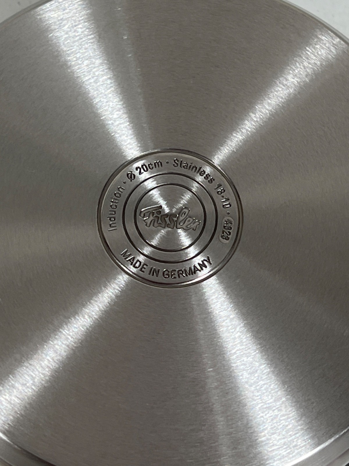 Fissler Pure Collection Rondeau with Glass Lid, 2.7 Qt
