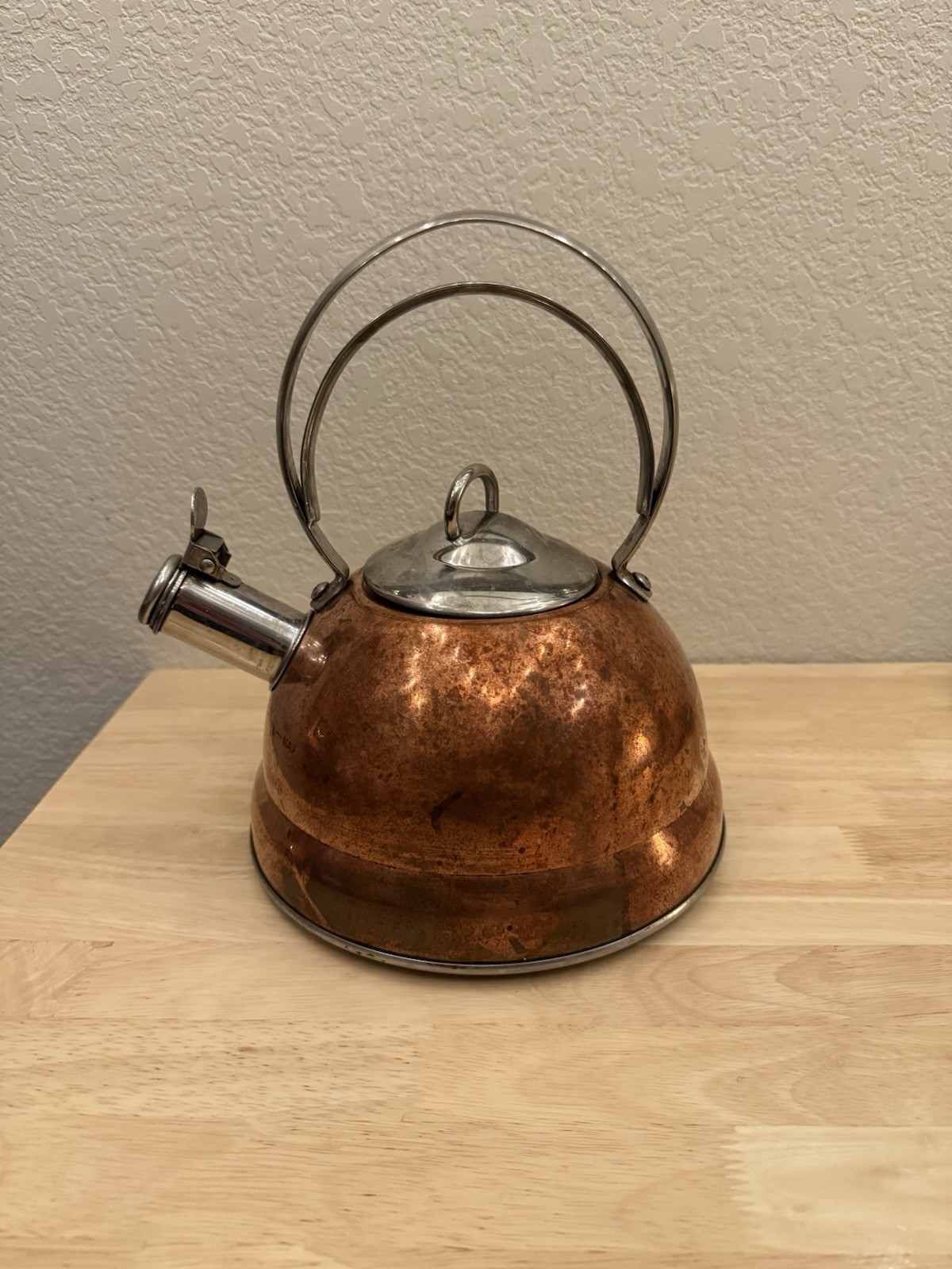 2 QT Copper Stovetop Whistling Tea Kettle Pot – IL MULINO New York NY