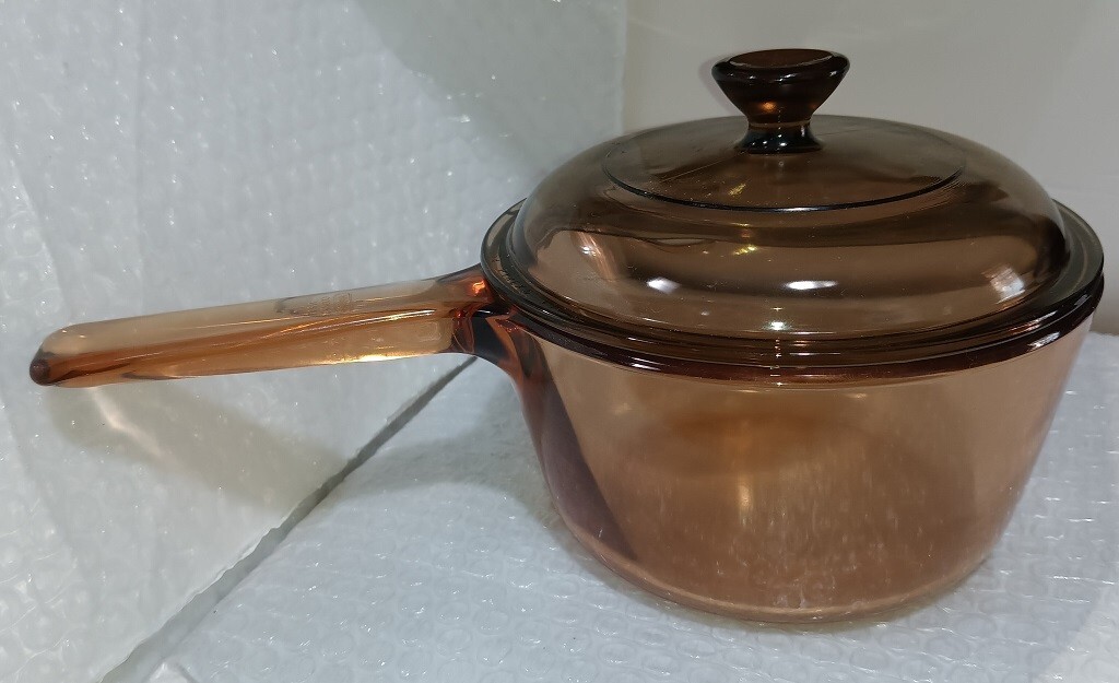 CORNING VISION AMBER Glass 1 Liter Saucepan w/ Spout and PYREX Lid V-1-C A, USA