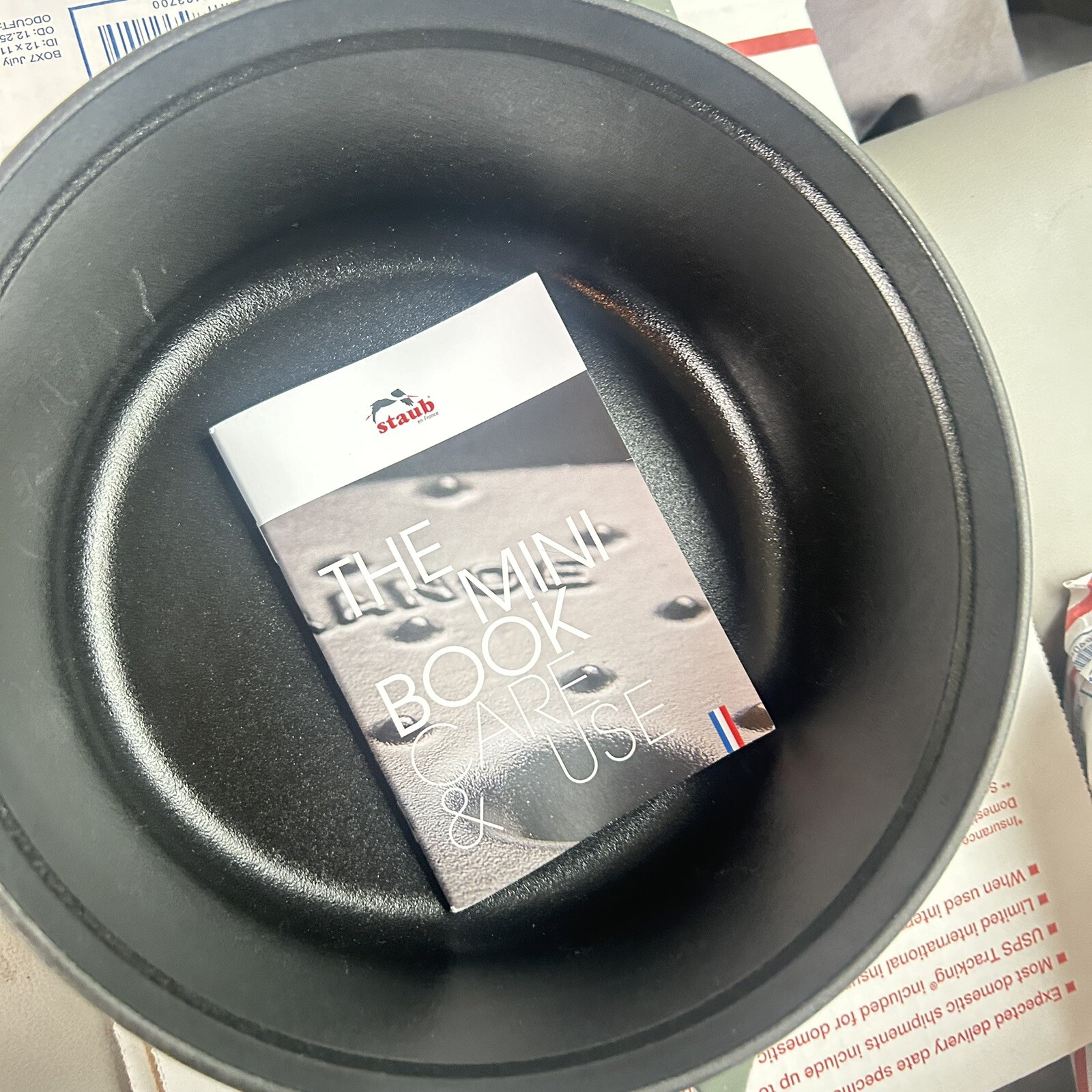 Staub 4 Qt. Eucalyptus Round Cocotte New