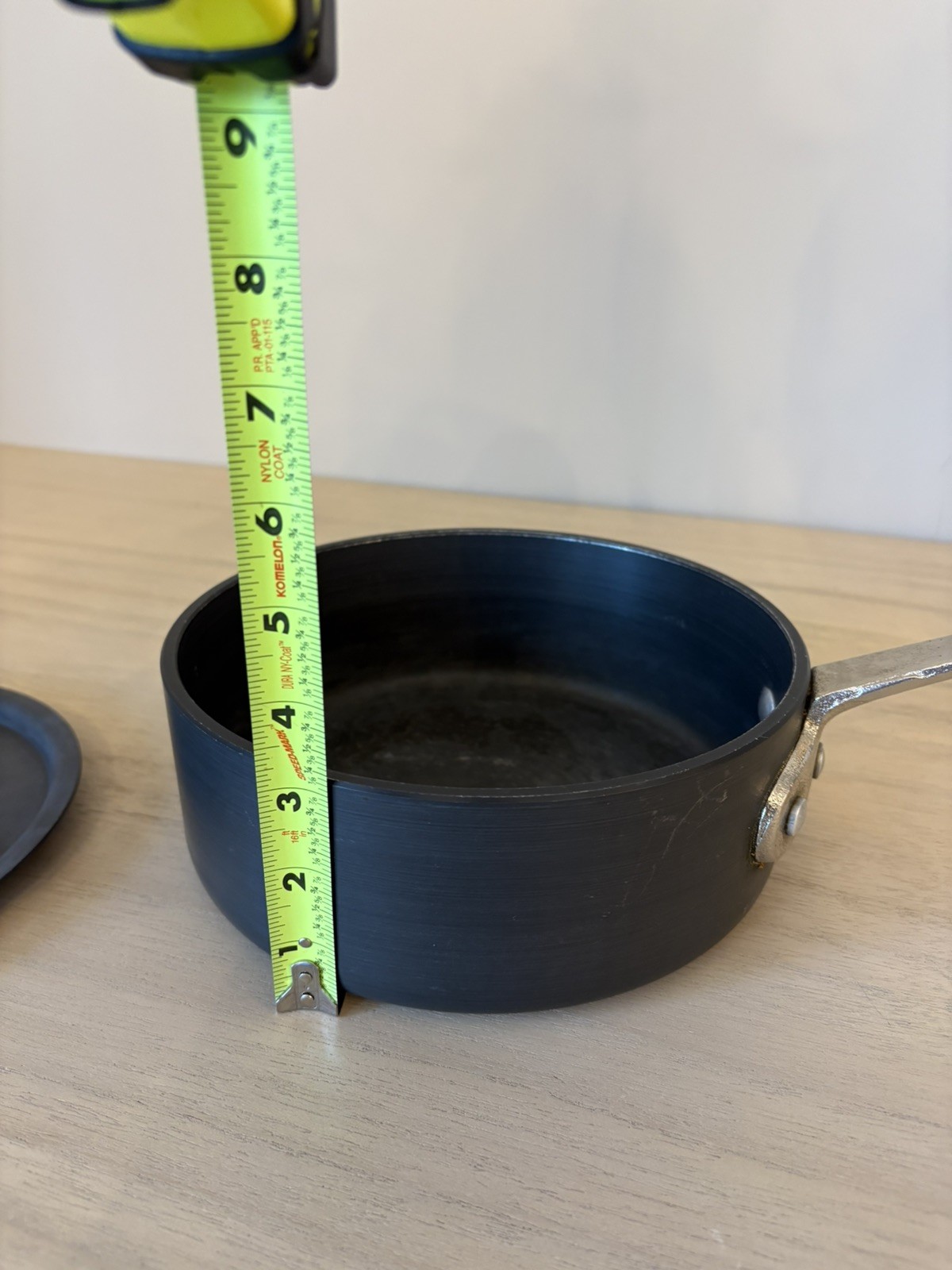 Calphalon Commercial 2.5 Quart Pot Aluminum Hard Anodized with Lid Vintage