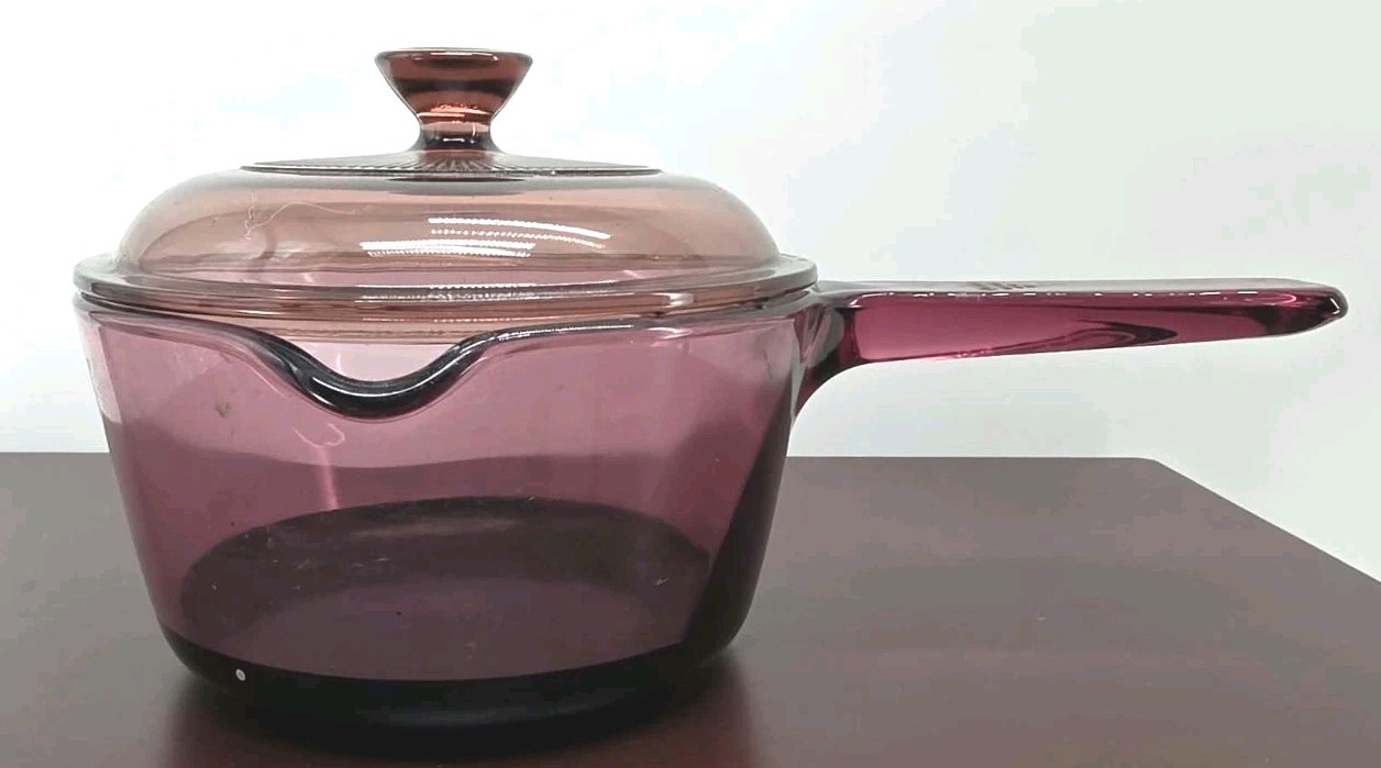 Vintage Pyrex Vision Cranberry Purple 1 L Saucepan With Lid Teflon Non Stick USA