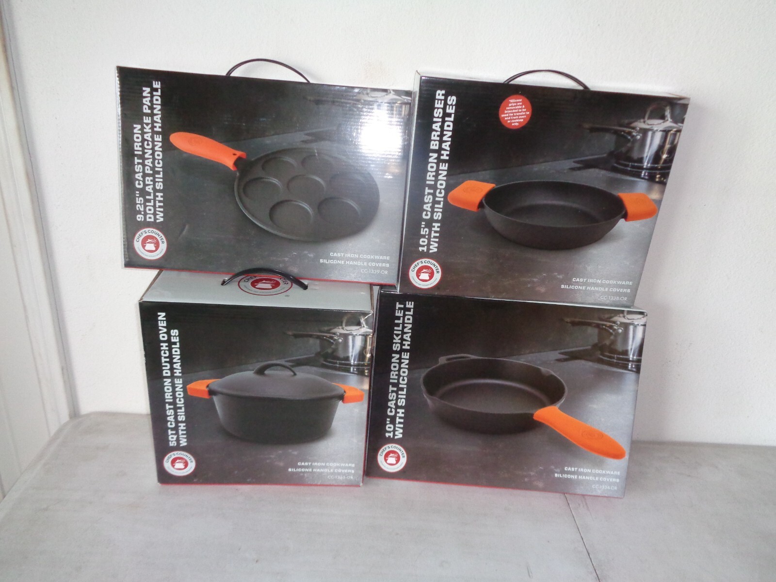 CHEF’S COUNTER CAST IRON 4PC SKILLET COOKWARE SET WITH SILICONE HANDLES, NIB