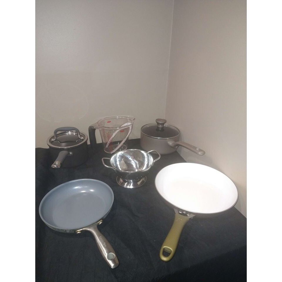 8 Piece Cookware Set – Great Brand Names, Lightly Used